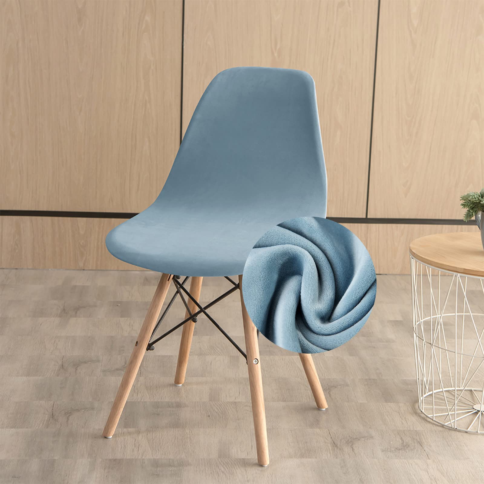 Housses de chaise en velours bleu clair : l'élégance du style coquille chez vous