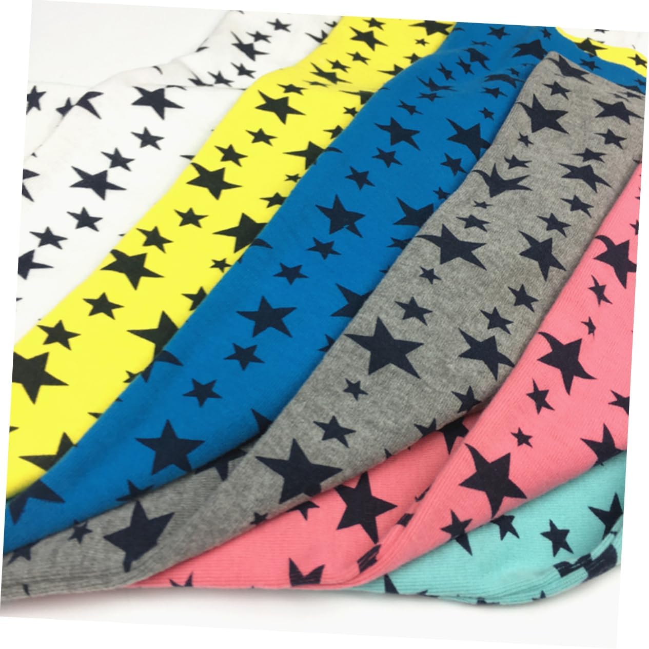 BESPORTBLE Cotton Scarf with Five Pointed Stars Print Warm Neckerchief for Boys and Neck Warmer for Autumn Winter Casual Party and Photo Shoot Use