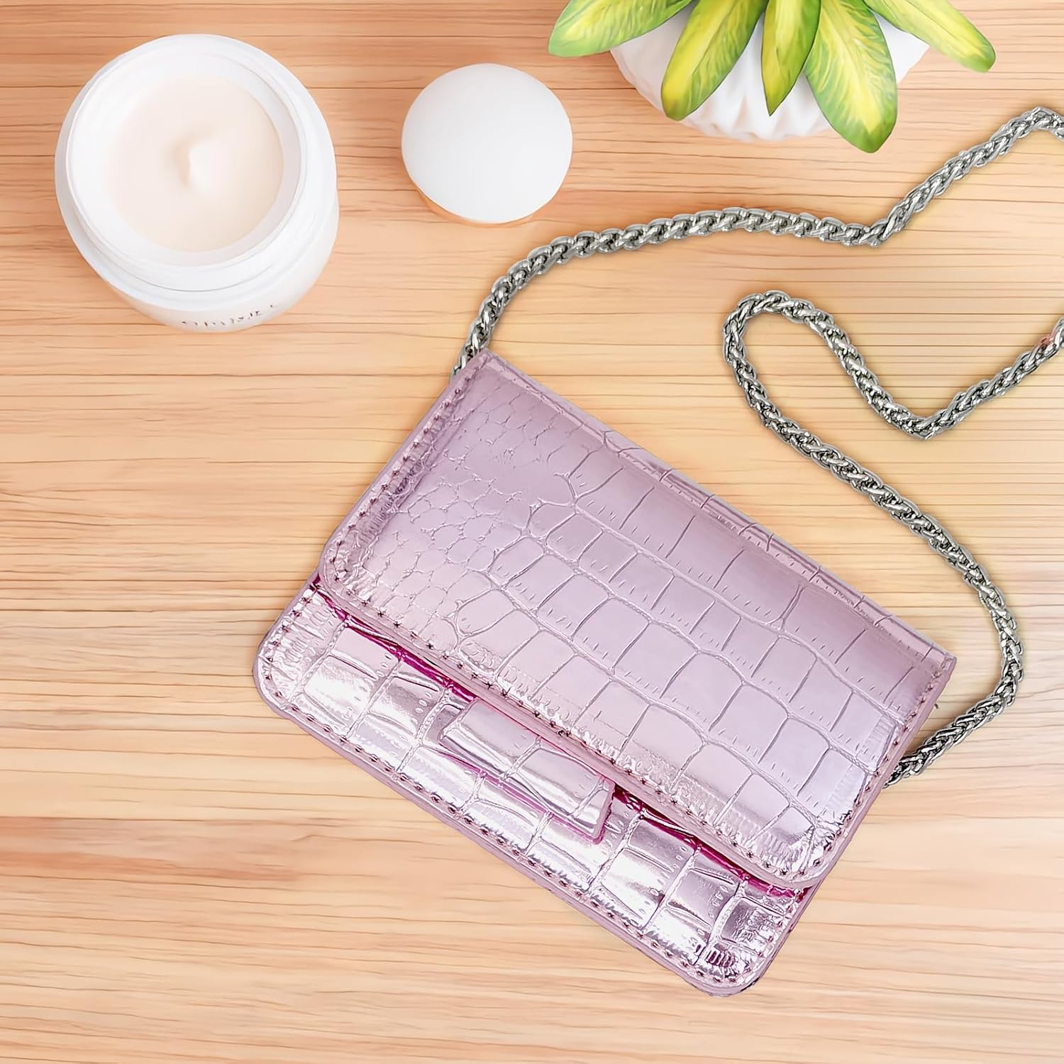 Metallic Mini Purse for Women, Elegant Crossbody Bag with Chain Strap, Perfect for Night Parties & Evening Outfits - Image 3