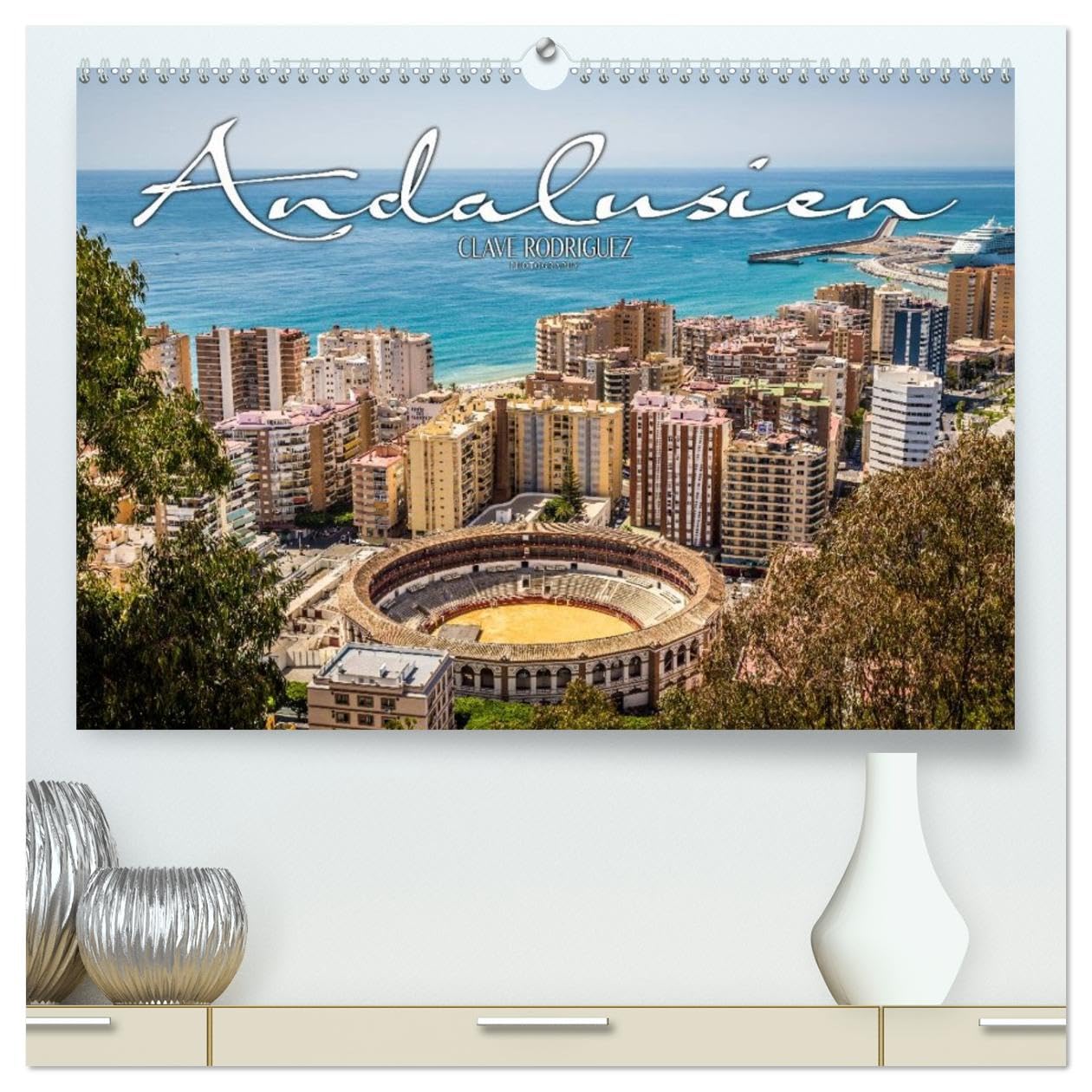 Andalusien - die Wiege vieler spanischer Traditione (hochwertiger Premium Wandkalender 2026 DIN A2 quer), Kunstdruck in Hochglanz: Andalusien ist die ... Stierkämpfe und Flamenco. (CALVENDO Orte)