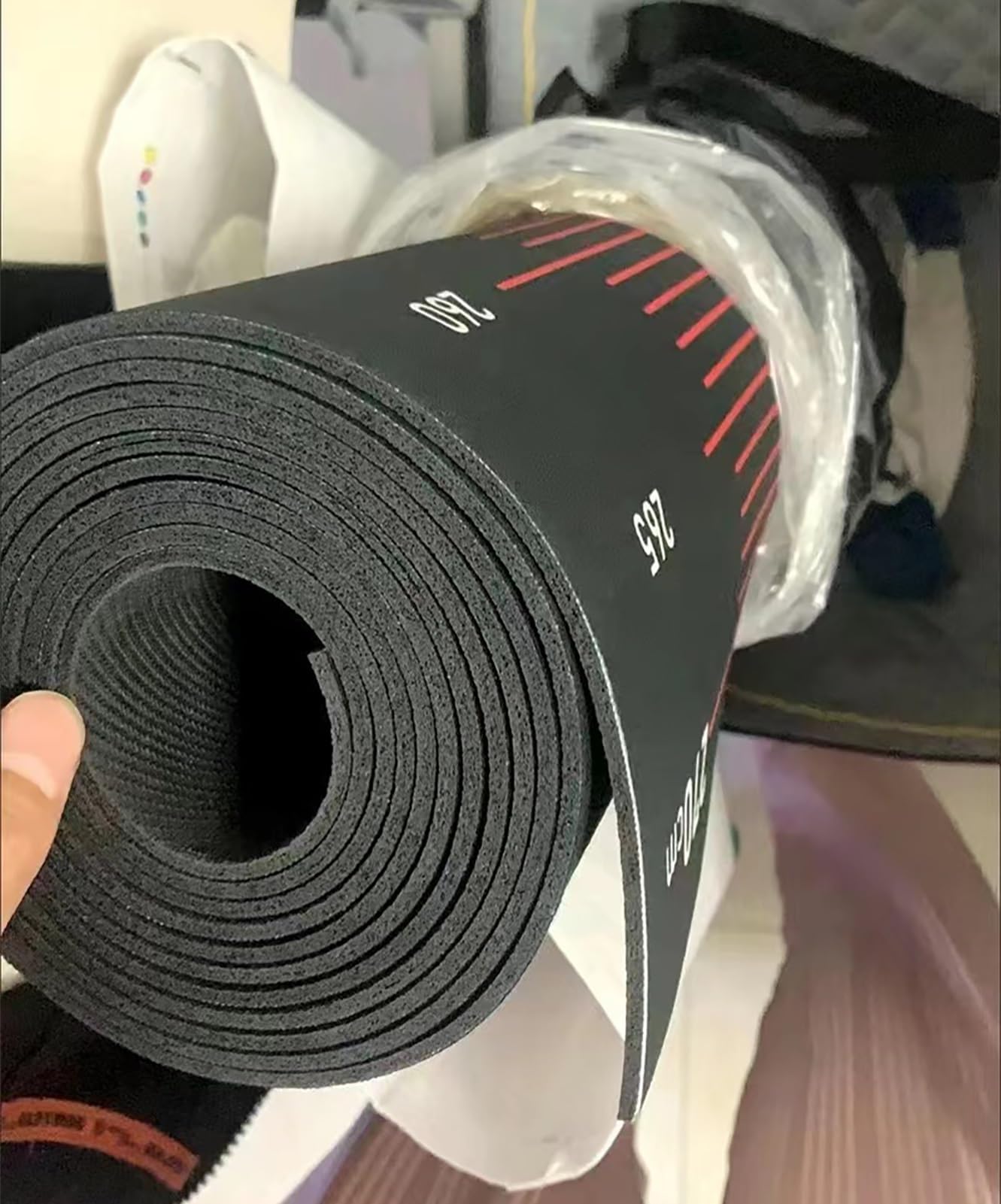 Oracra Carpeted Long Jump Test Mat for Child, 2m/2.5m/3m Long Exercise Training Pad Wear-Resistant, Home Gym Workout Board Rug Non Skid for Fitness (Color : 300cmx90cm)