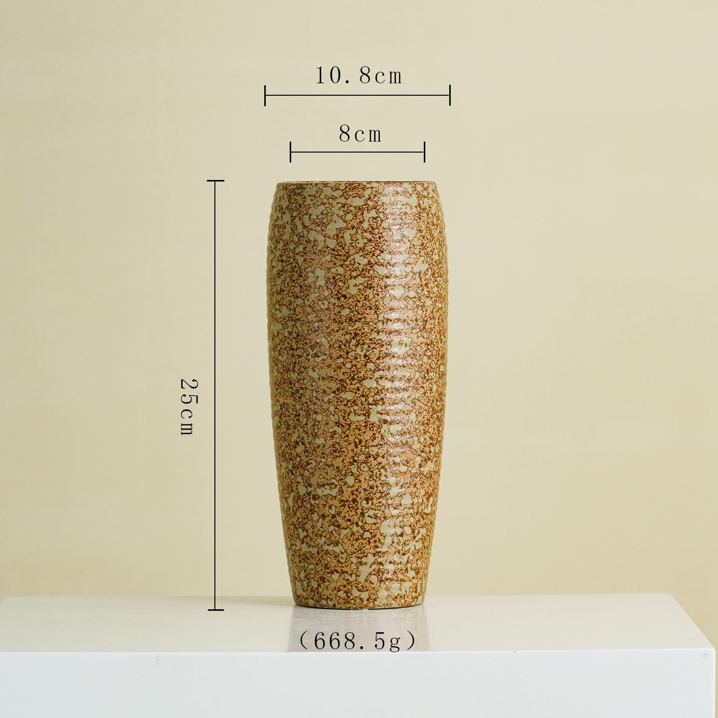 Rustykalny brązowy ceramiczny wazon, nakrapiany kamionkowy pojemnik na kwiaty
