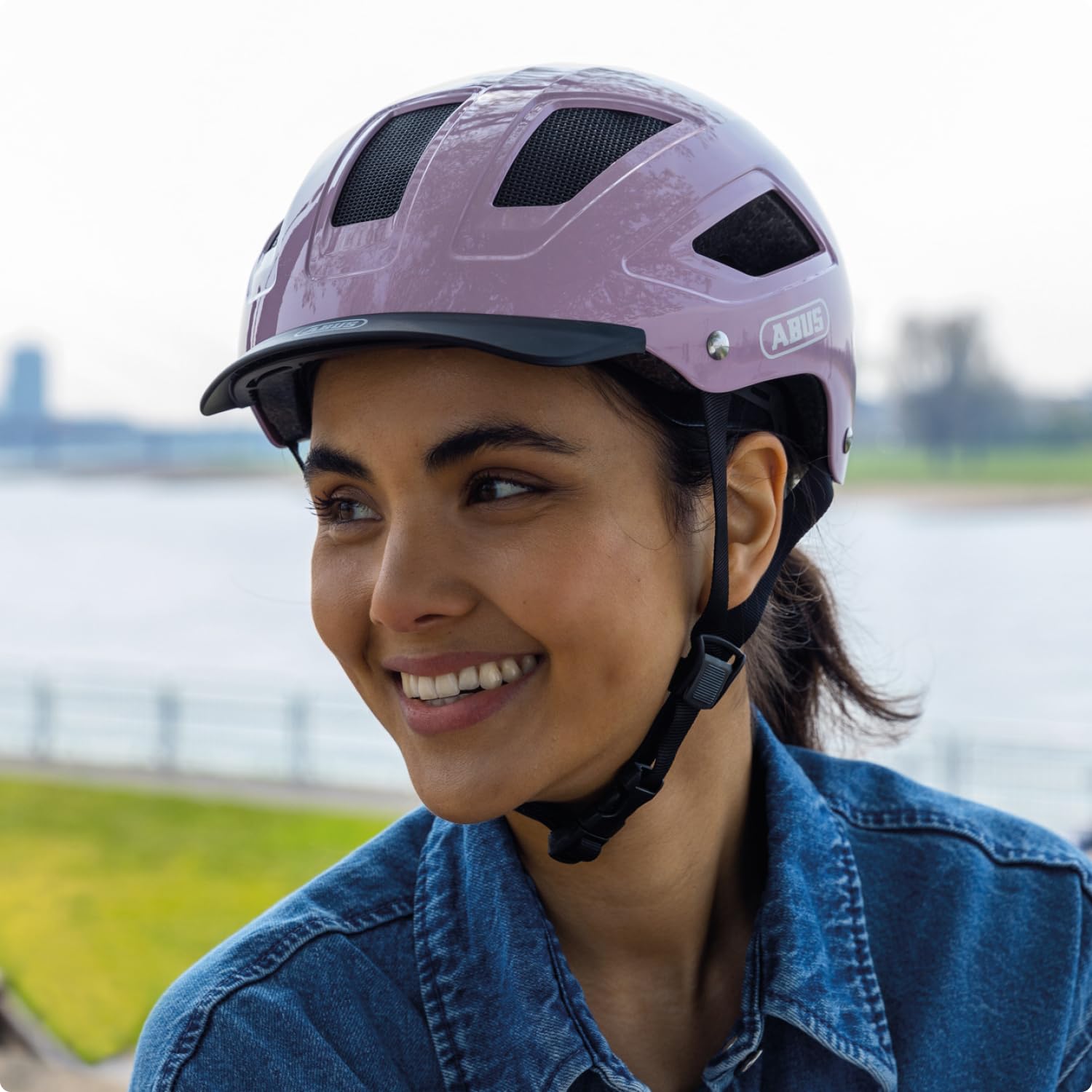 ABUS Hyban 2.0 Casque de Ville avec Feu Arrière Coque Dure ABS Vélo pour Hommes et Femmes