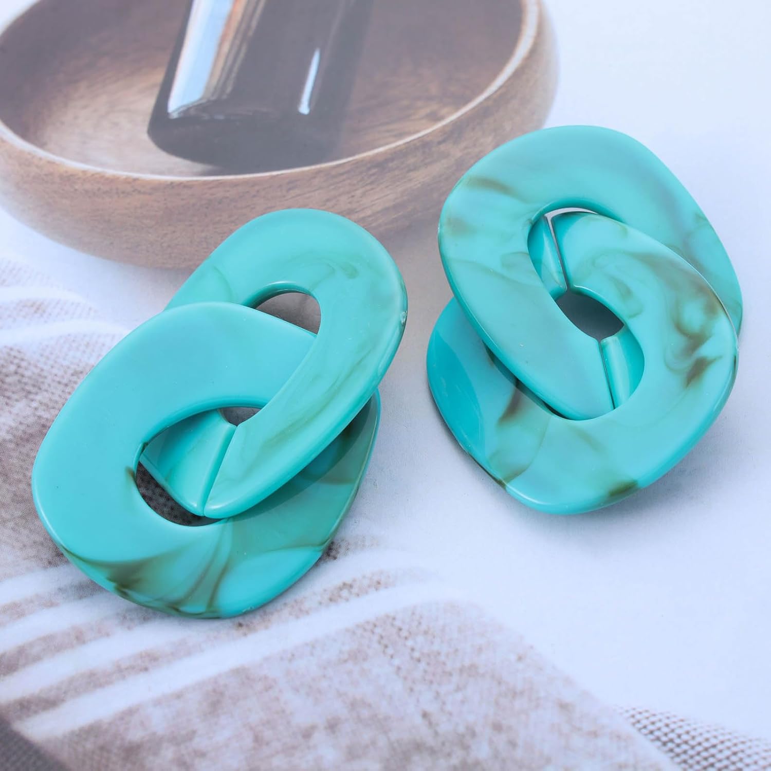 Bohemian Acrylic Dangle Drop Earrings Large Acrylic Chain Earrings Green Acetate Earrings Resin Mottlied Earrings Acrylic Geometric Earrings Jewelry for Women - Image 3