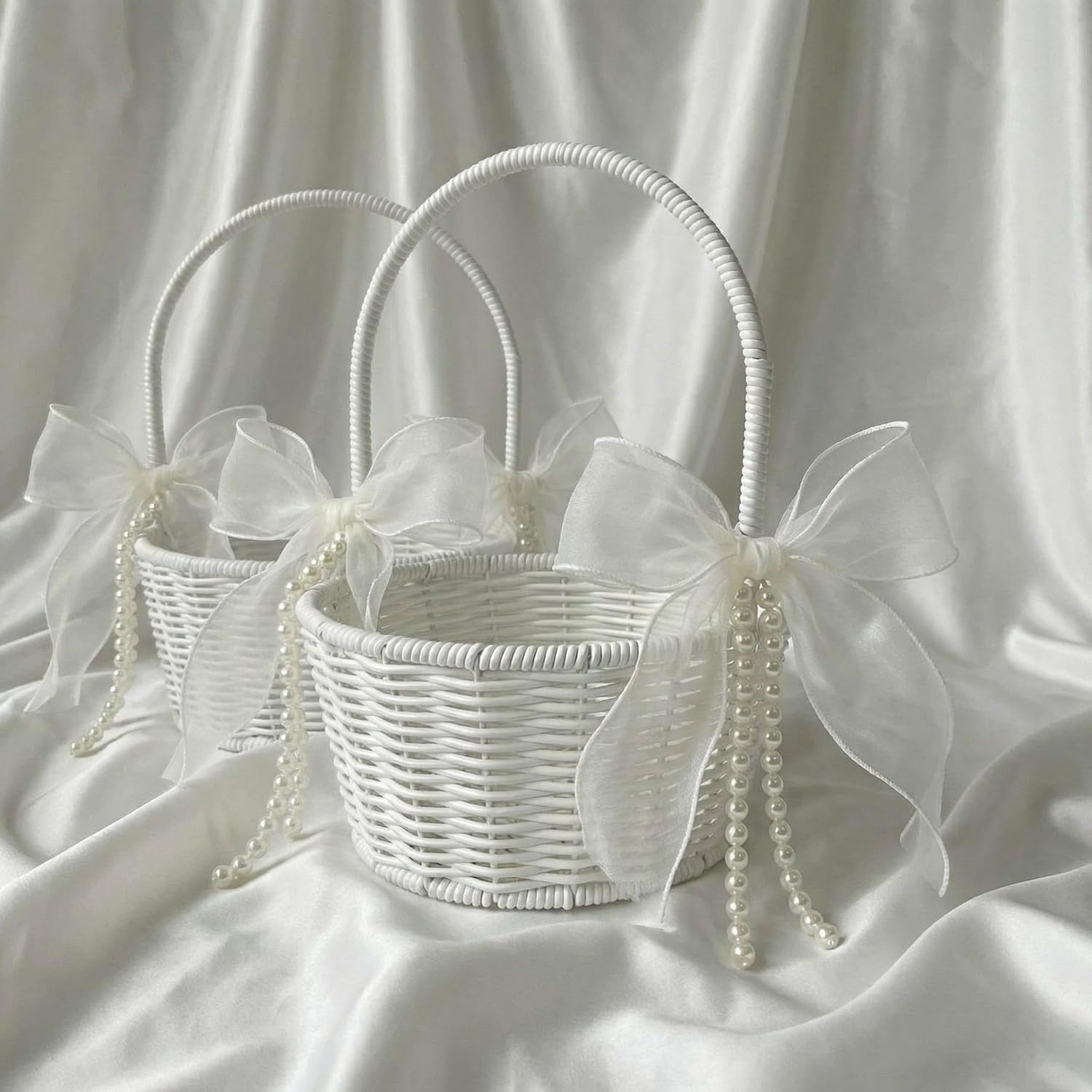 Remerry 2 Pieces Easter Basket for Egg Hunt White Wicker Baskets with Handle Small Picnic Woven Basket Braided Gift Wedding Baby Shower Farmhouse Decor