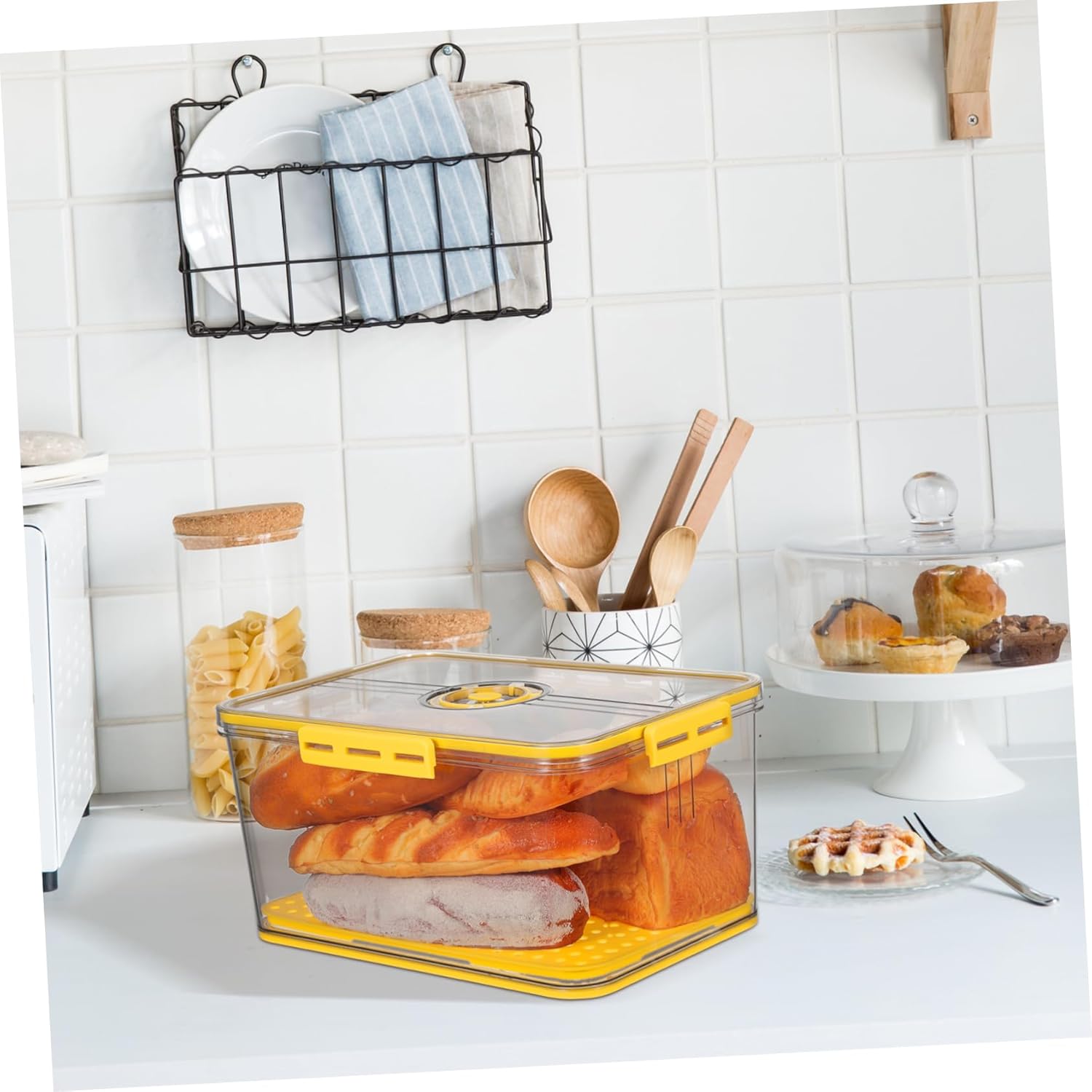 Fridge Organizer for Eggs Airtight Bread Box Food Storage Containers Lids Fresh Keeping Produce Containers