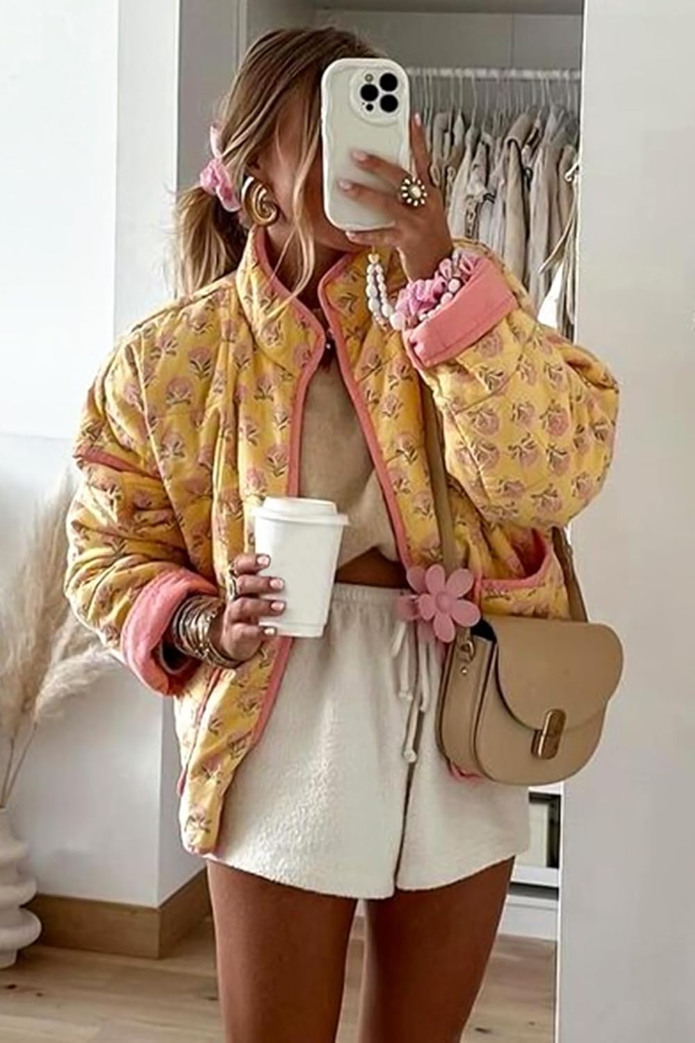 Wyeysyt Women's Cropped Quilted Jacket Floral Print Puffer Jackets Open Front Lightweight Jacket - Image 3