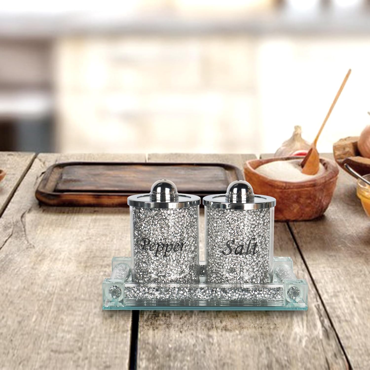 Crystal Salt and Pepper Shakers with Mirrored Tray, Crystal Crushed Diamond Home Decor, Bling Glass Salt and Pepper Shakers, Sparkly Salt Pepper Glass Jar for Kitchen, Dining Table, Restaurant