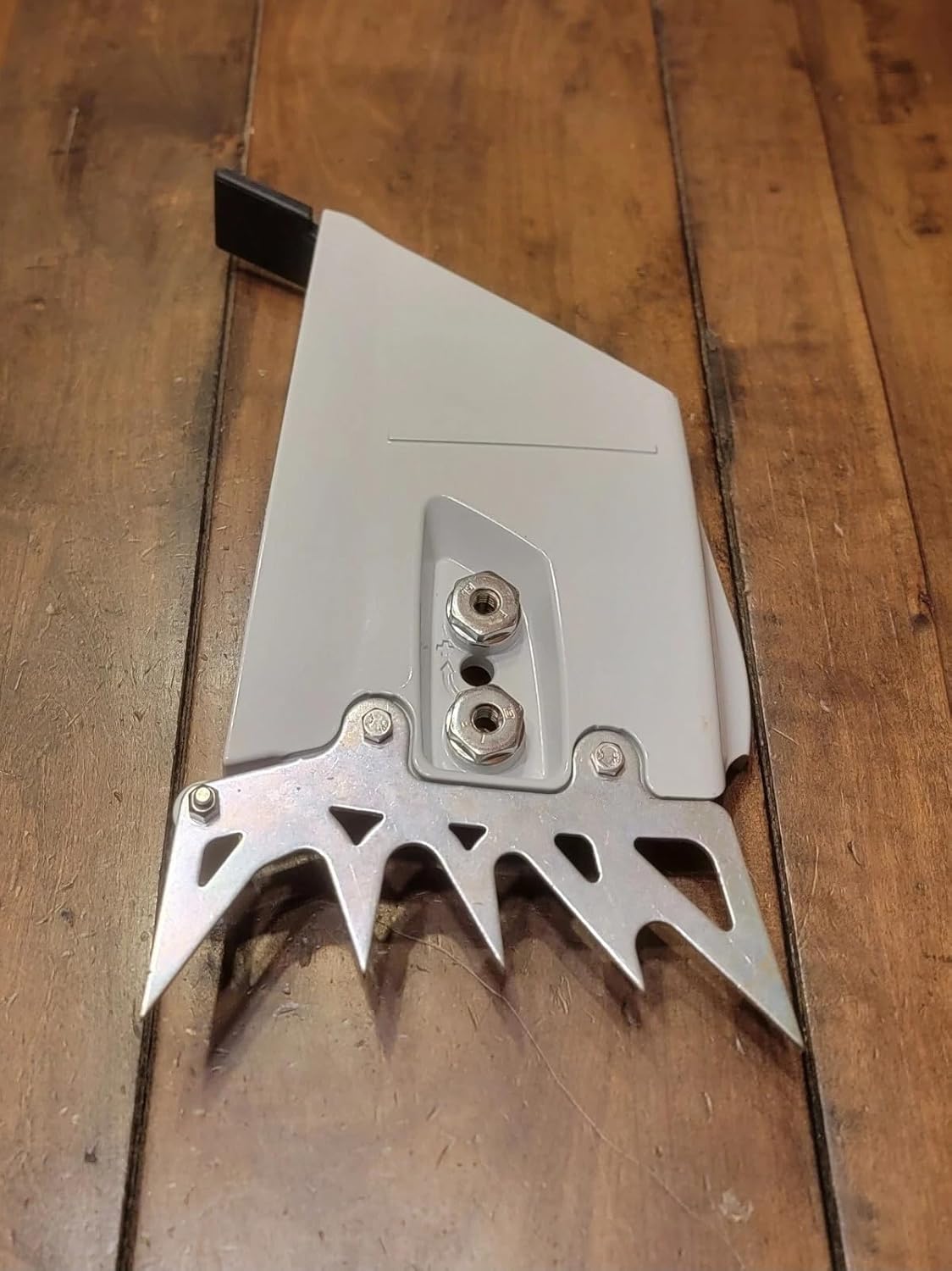 New Genuine Chain Sprocket Cover Assy MS661C-MR MS661R 1144-640-1714,Replacement for STIHL OEM