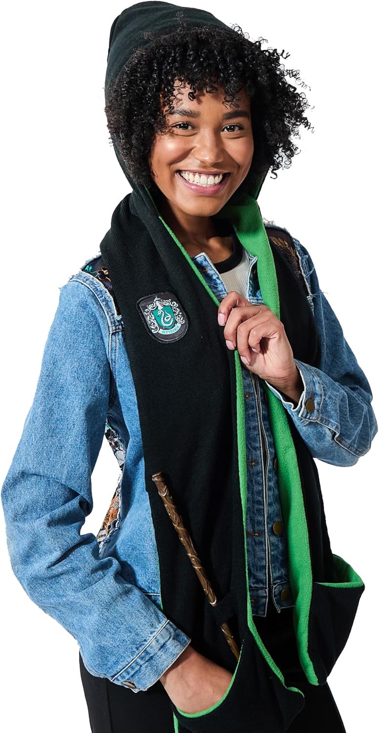 Harry Potter Slytherin Crest Black & Green Snood with Wand Pocket