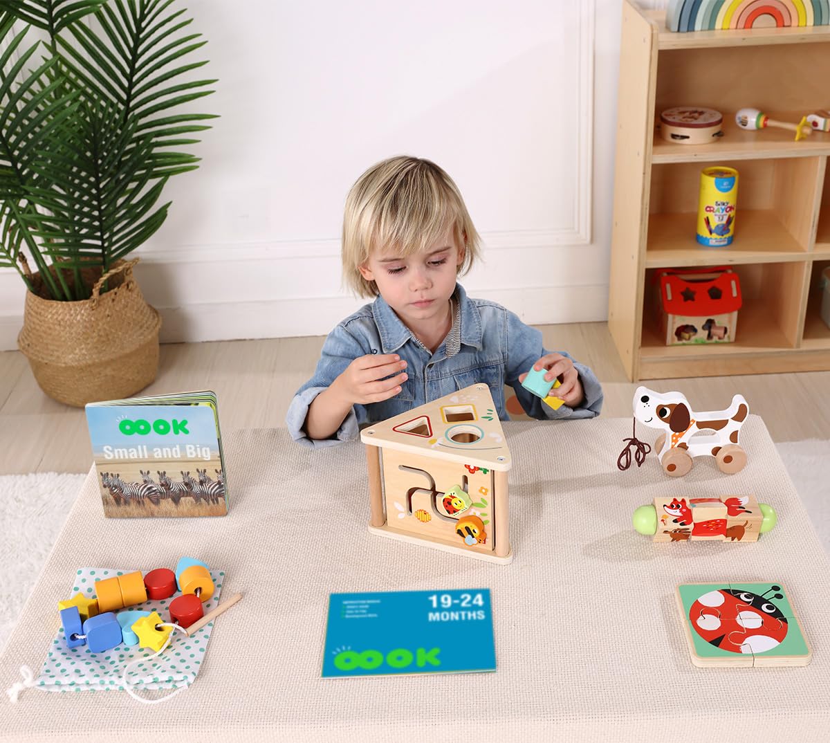 OOOK Zestaw zabawek edukacyjnych 6 w 1 dla małych dzieci w wieku 19-24 miesięcy, pudełko edukacyjne Montessori z puzzlami, sznurowanymi koralikami i zabawkami do ciągnięcia