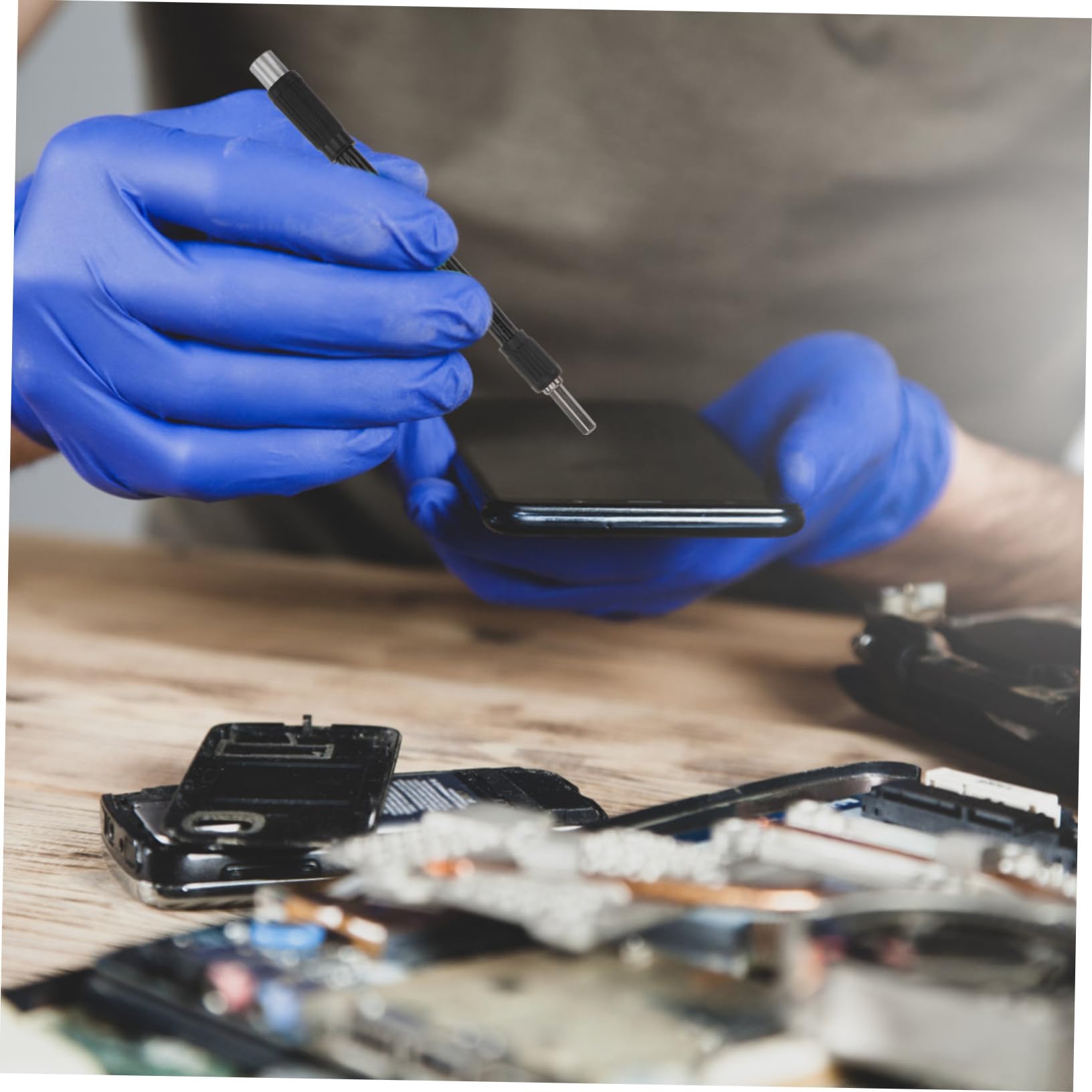 TEHAUX 115-in-1 Bildschirmöffnungswerkzeug und Handy Reparaturwerkzeug Satz aus Chrom Vanadium Stahl Leicht für Tabletpc und Computer Reparatur Zufällige Farbe