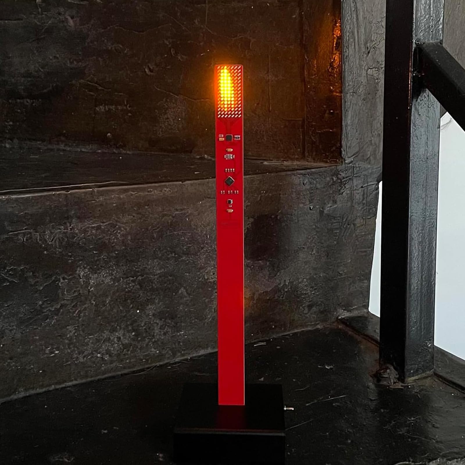 Candela a LED senza fiamma, lampada decorativa artistica e luce notturna, fiamma su entrambi i lati per camera da letto, soggiorno e decorazione domestica, candela elettronica creativa