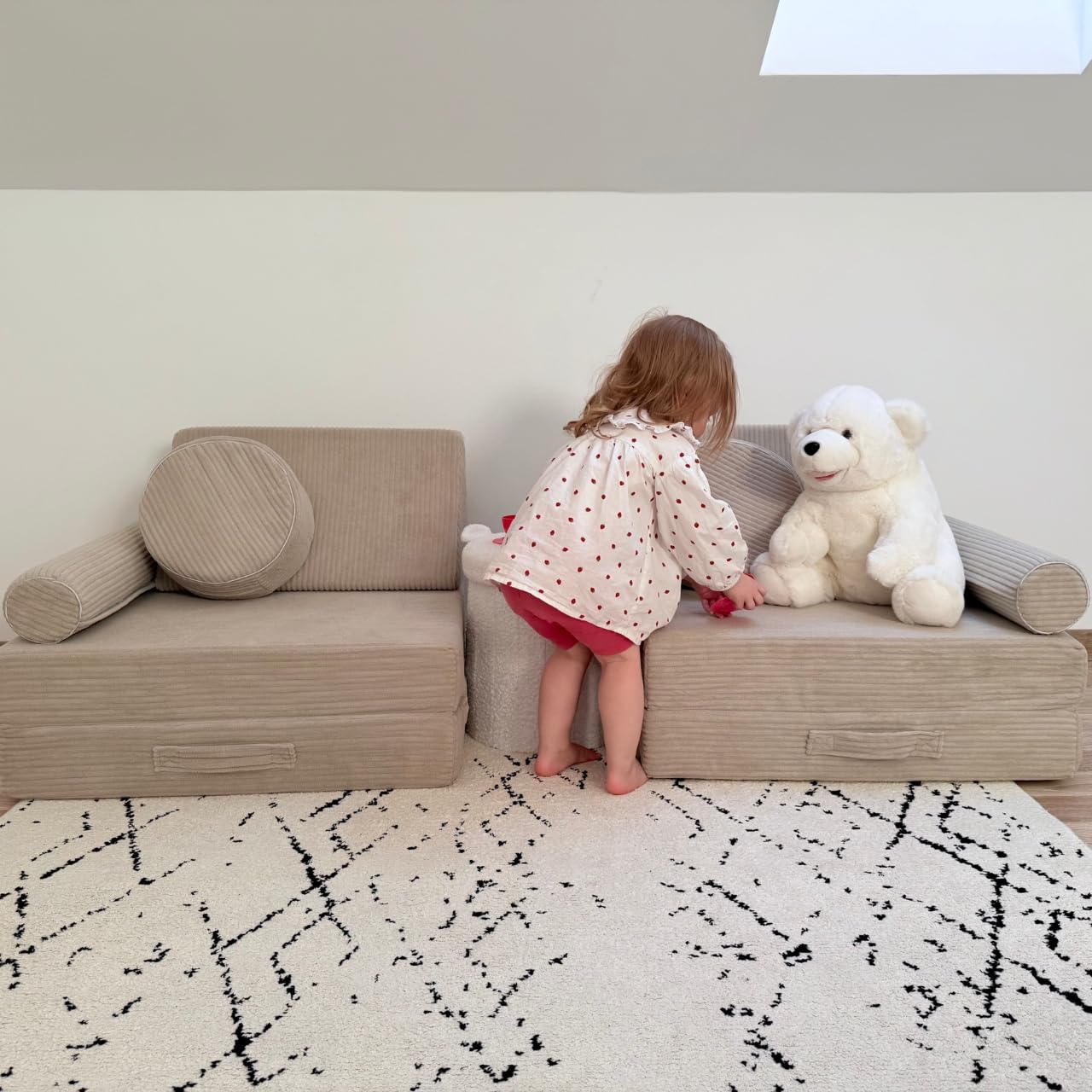 Flumi Modulares Kindersofa 10-teilig – Kindercouch für Kinderzimmer mit waschbarem Bezug, personalisierbar mit Namen (Cord Beige)