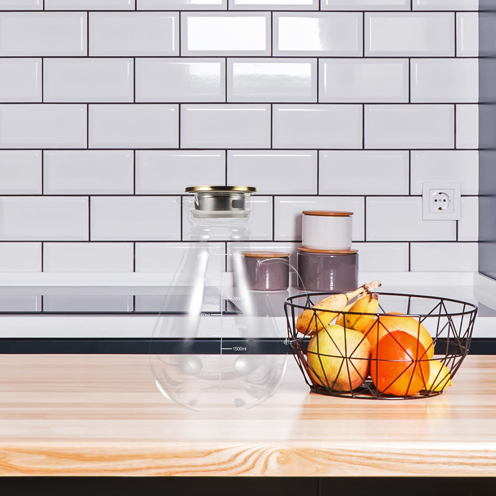 Jarra de Vidrio Borosilicato de 1300ml con Tapa de Acero Inoxidable y Silicona, Diseño Elegante y Antideslizante para Jugos y Leche en Fiestas o Restaurantes