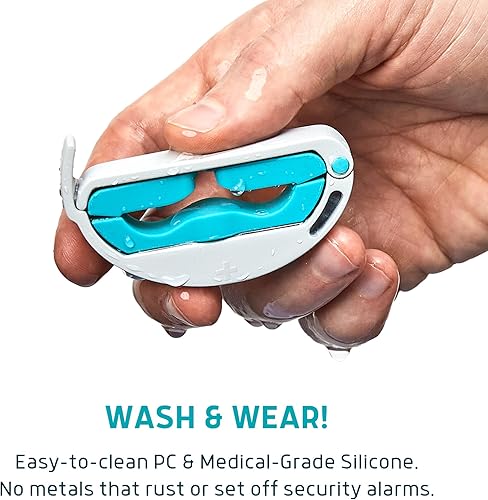 Miniatura 6 de Versa Clamp by Lunderg - Abrazadera de incontinencia masculina ligera y cómoda con perilla de presión ajustable y espacio dorsal para un flujo