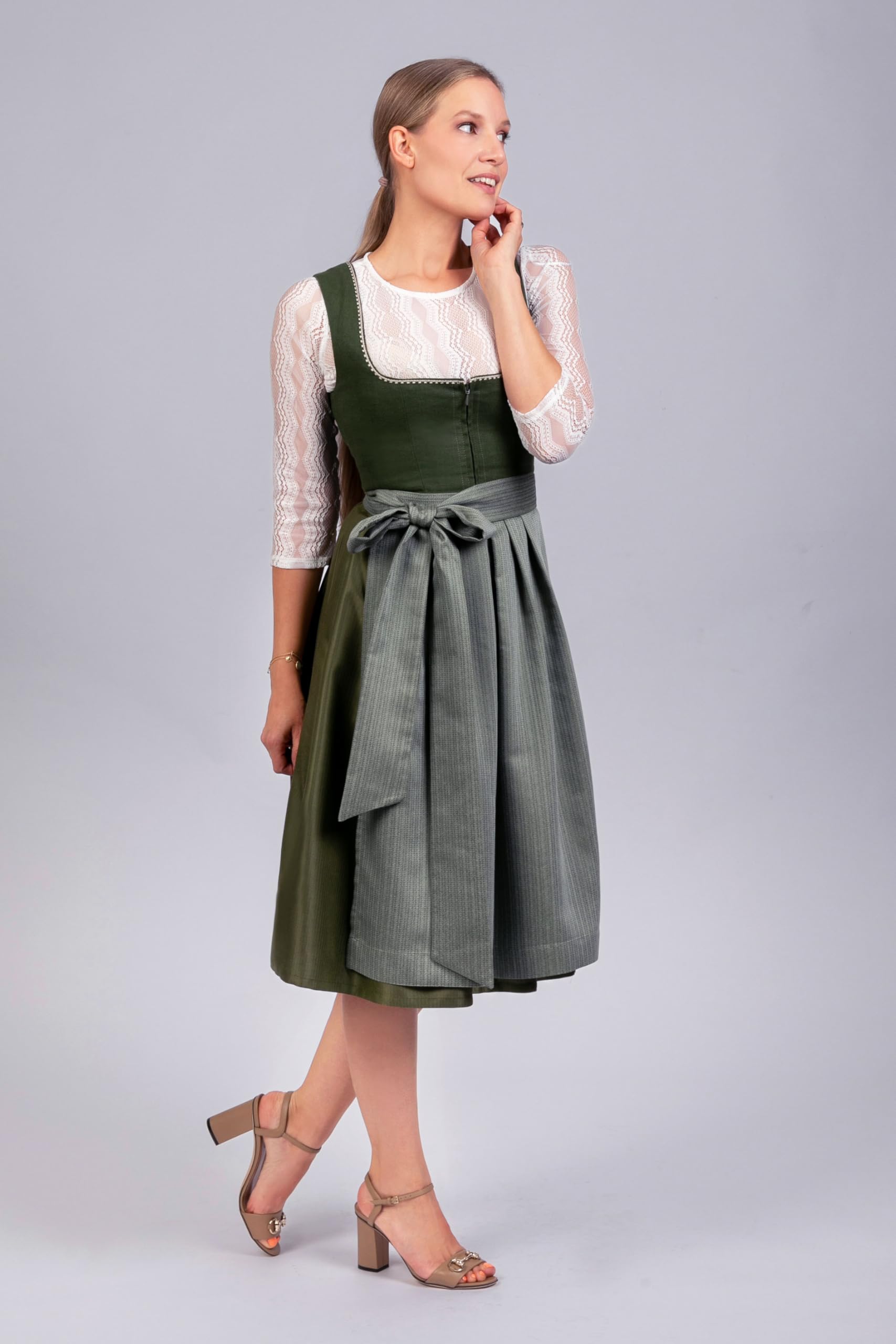 Edelnice Trachtenmode Midi Dirndl Anni aus Leinen Grün inkl. Dirndlschürze Gr. 32-54