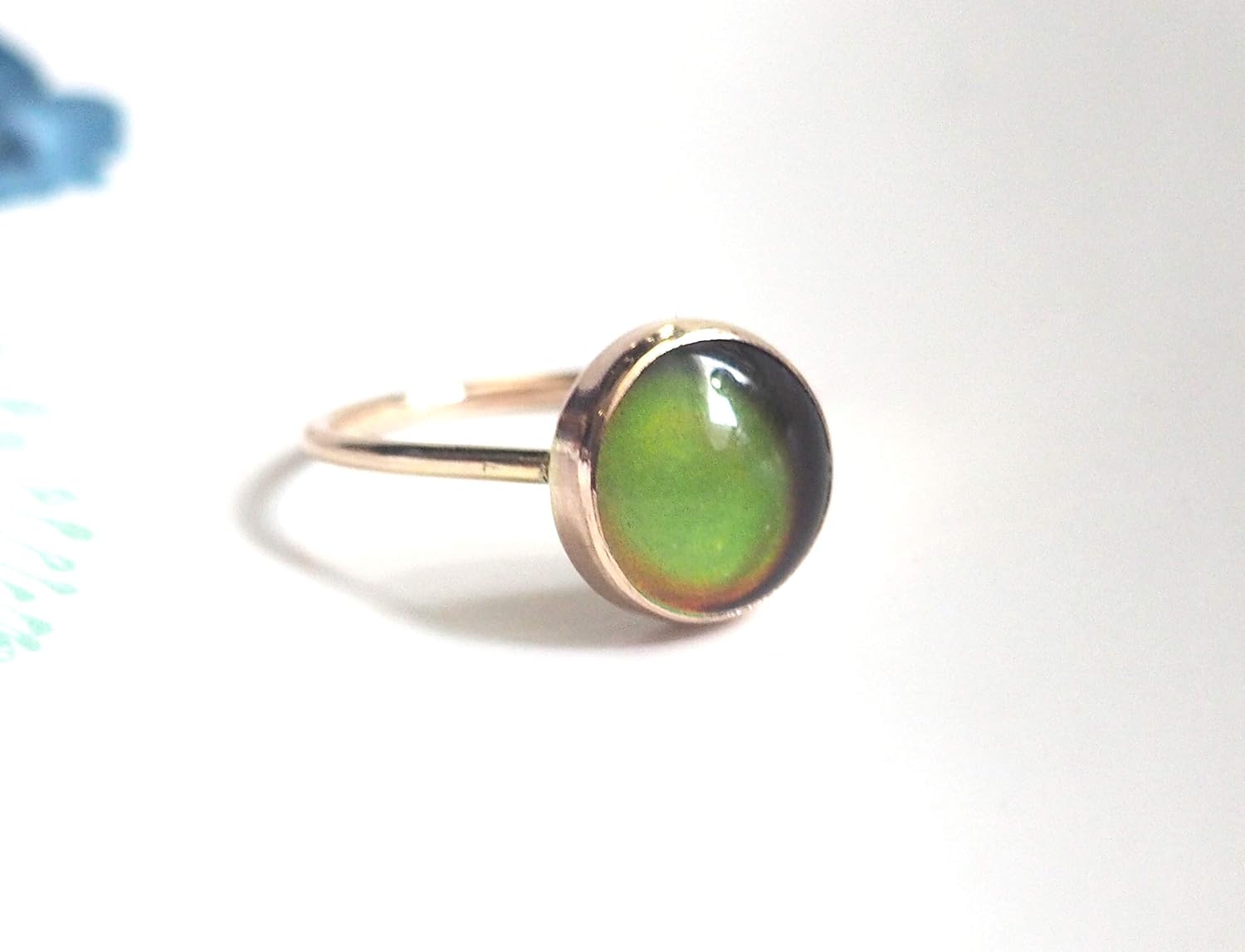 Medium Mood Ring in 14kt Gold