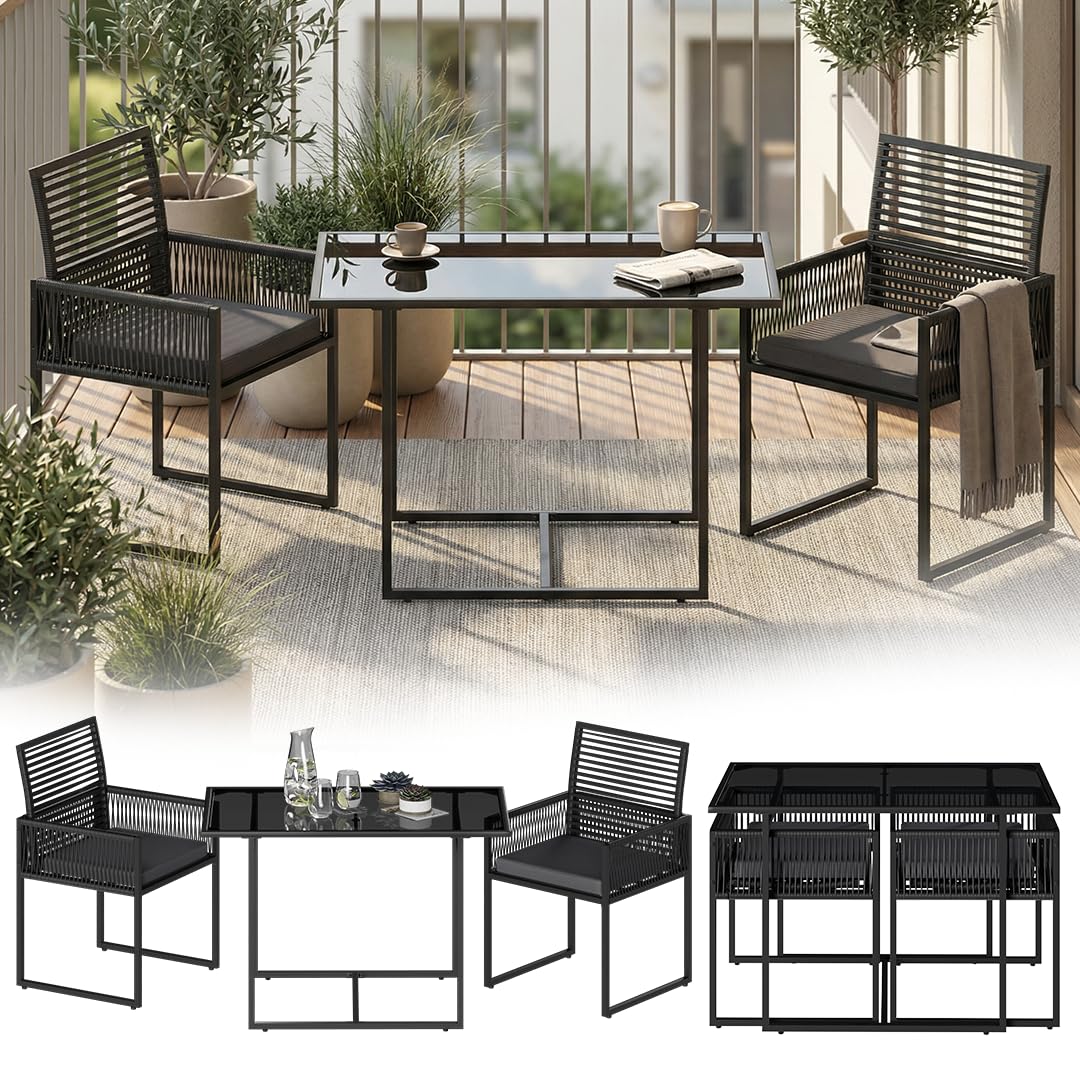 STEELSØN Kynaris Essgruppe 3-teilig schwarz – Balkonset mit 2 Stühlen und Tisch – Gartengarnitur wetterfest – Rattan Sitzgruppe mit klappbaren Stühlen – Terrassenmöbel Set mit Glasplatte & Sitzkissen
