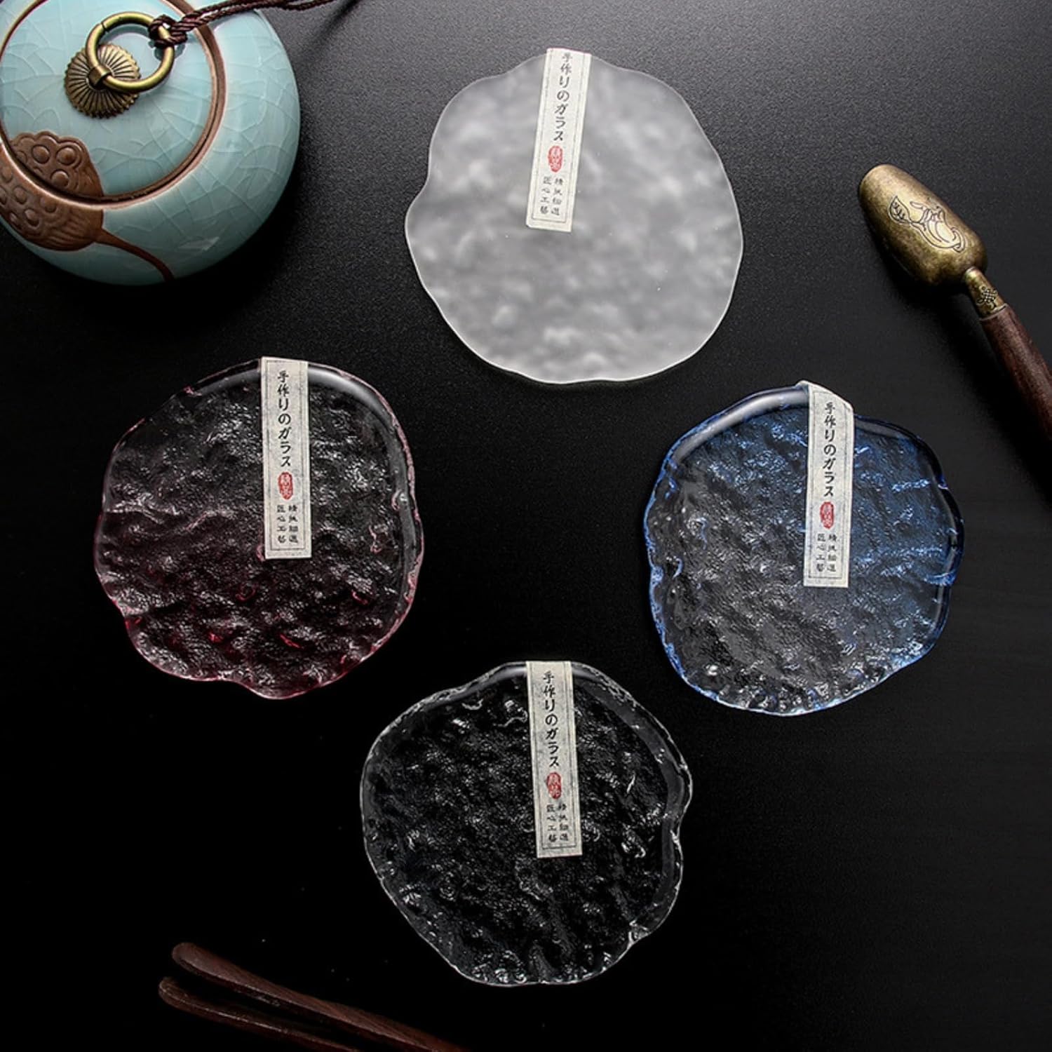 Lead-Free Crystal Glass Round Coasters, Gradient Pink Design, Thickened and Durable, Perfect for Home, Office, and Dining Tables, Stylish Japanese Minimalist Coasters for Surface Protection