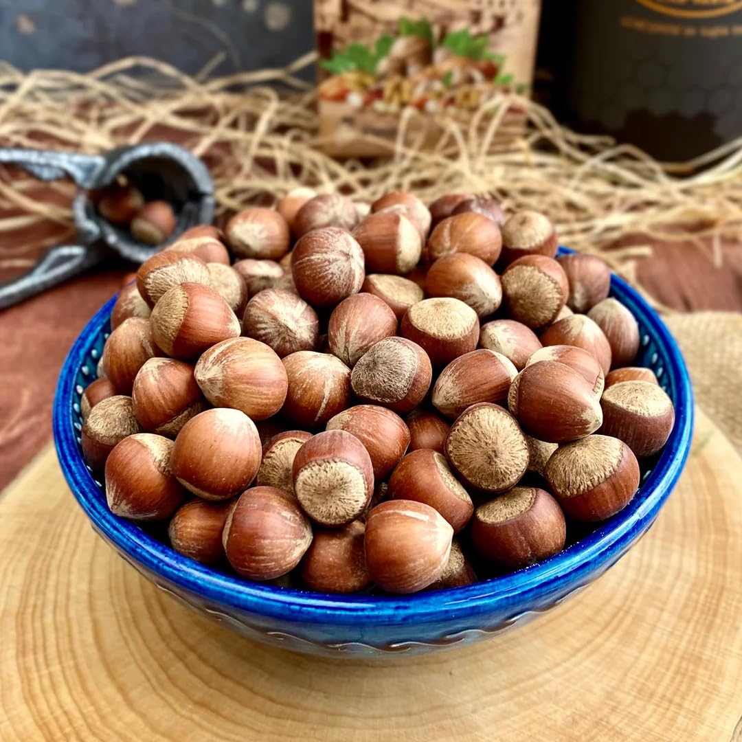 Giresun Plump In-Shell Hazelnuts, 100% Natural & Delicious, Organic, Additive-Free, Authentic Turkish Product, Geographical Indication Registered, (GİRESUN KABUKLU FINDIĞI), 1000g / 2.2 lb - PACK OF 3