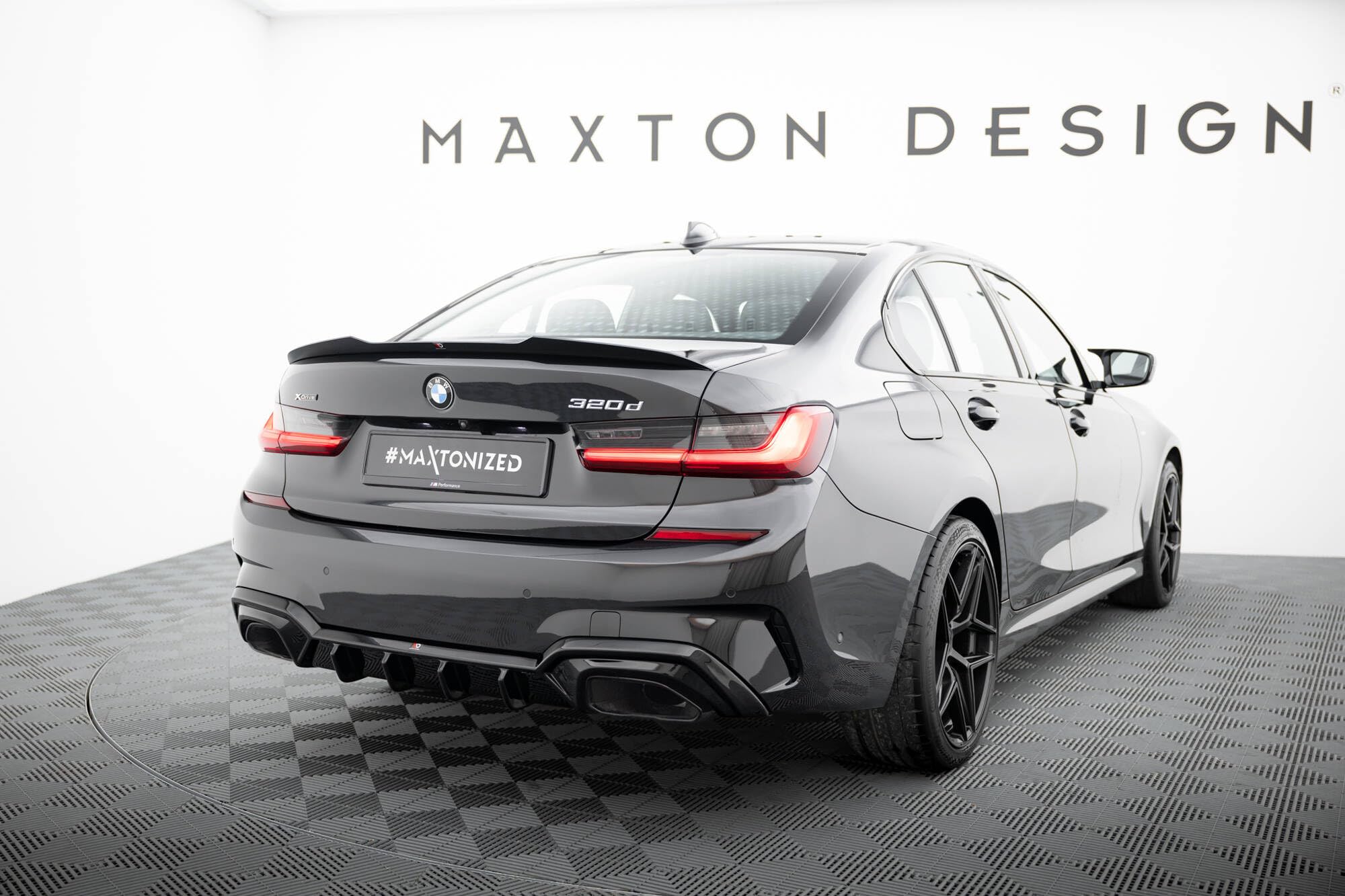 Maxton Design Heckdiffusor für BMW M340i G20 / G21 2018-2022 Hochglanz schwarz
