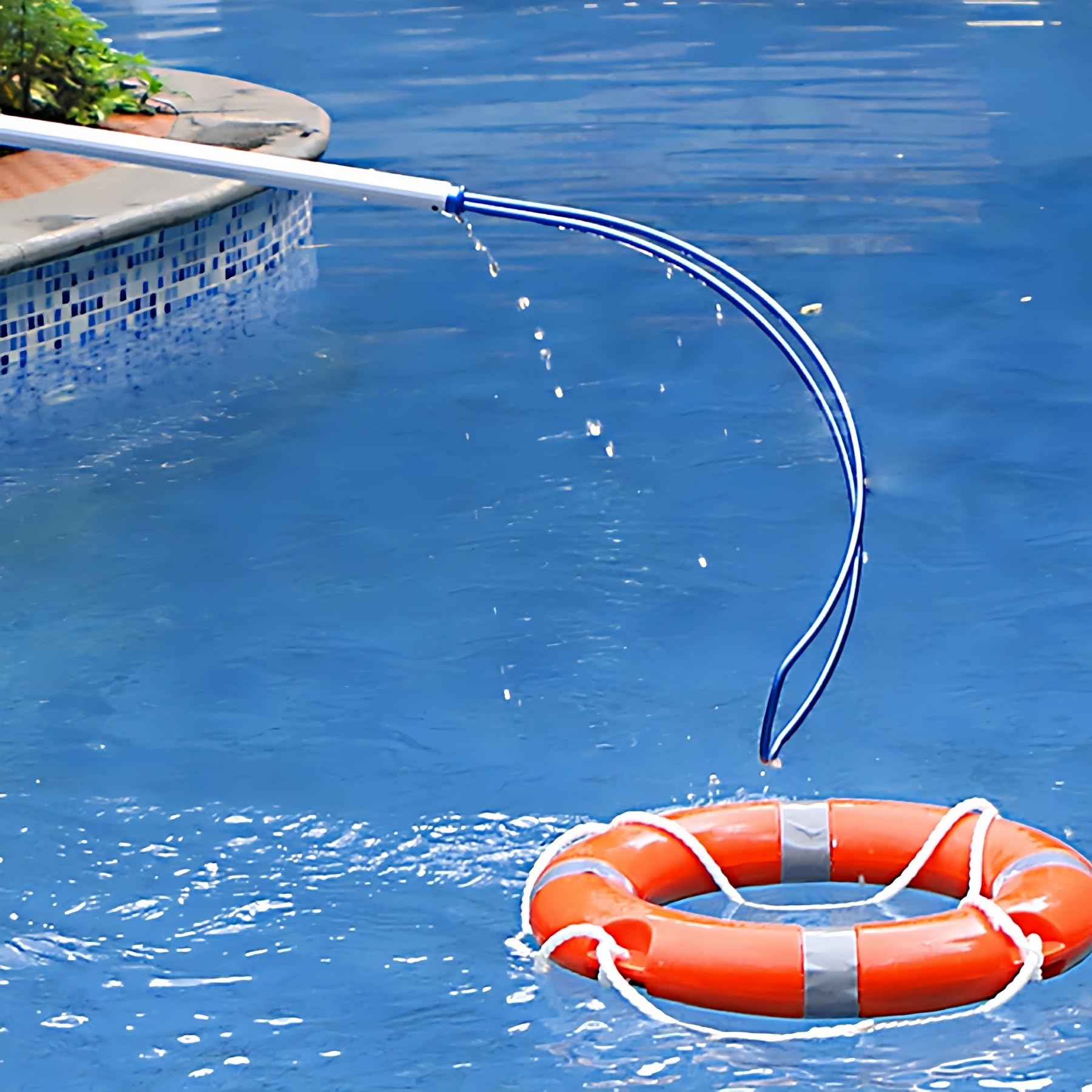 Teleskopstange aus Aluminium for Schwimmbäder – 3 m, 5 m, 7 m lang, universelle, ausziehbare Poolstange, strapazierfähig for Strände, Yachten – einziehbarer Pool-Rettungshaken mit Stange(5m/13.1ft)