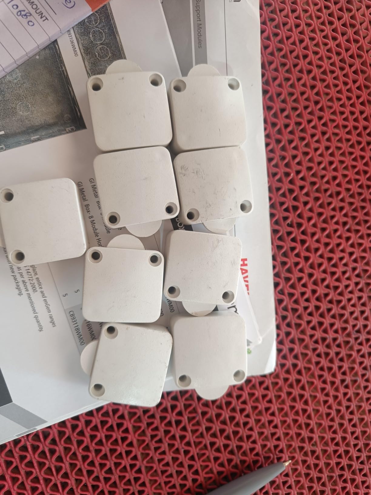 Electronic Spices White Wood Mech Wardrobe Cabinet Door Switch ON/OFF ...