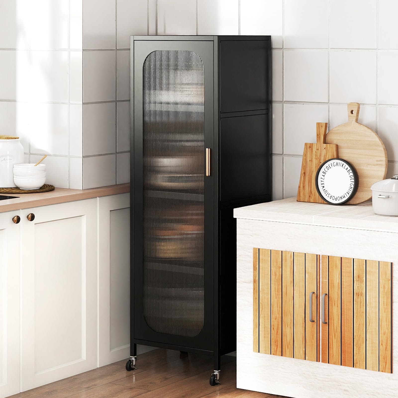 COSTWAY Mobile da Cucina in Metallo a 5 Ripiani, Credenza Salvaspazio con Mensole Regolabili 4 Ruote, Base Intercambiabile e Porta Semitrasparente, Organizzatore per Sala da Pranzo, Soggiorno (Nero)