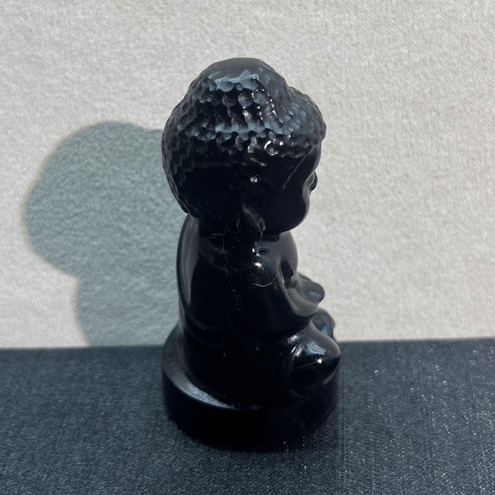 Estatua de Buda Tallada a Mano de obsidiana Negra de 2 Pulgadas