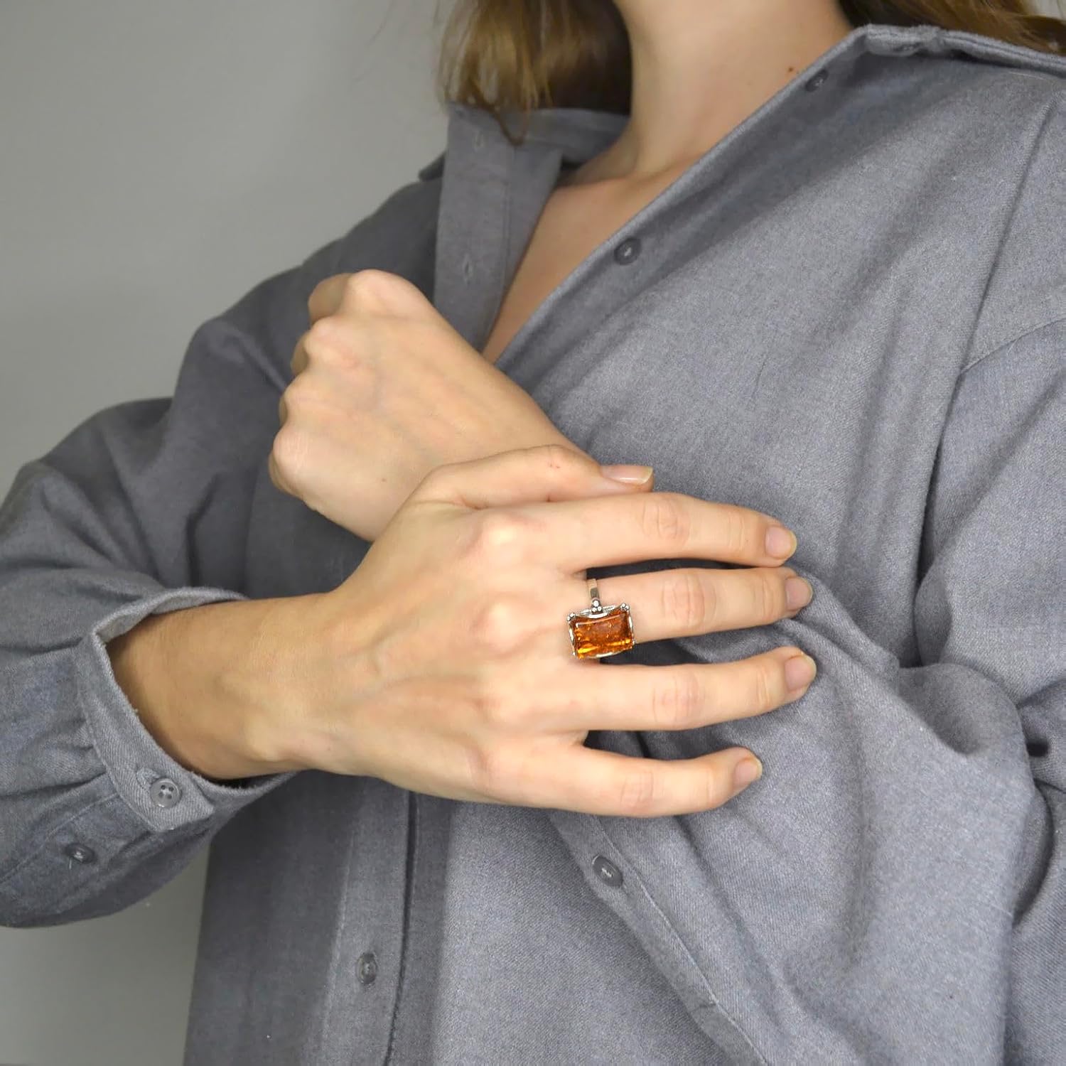 Holiday Gift Shops Sterling Silver and Baltic Honey Amber Rectangle Ring Makell