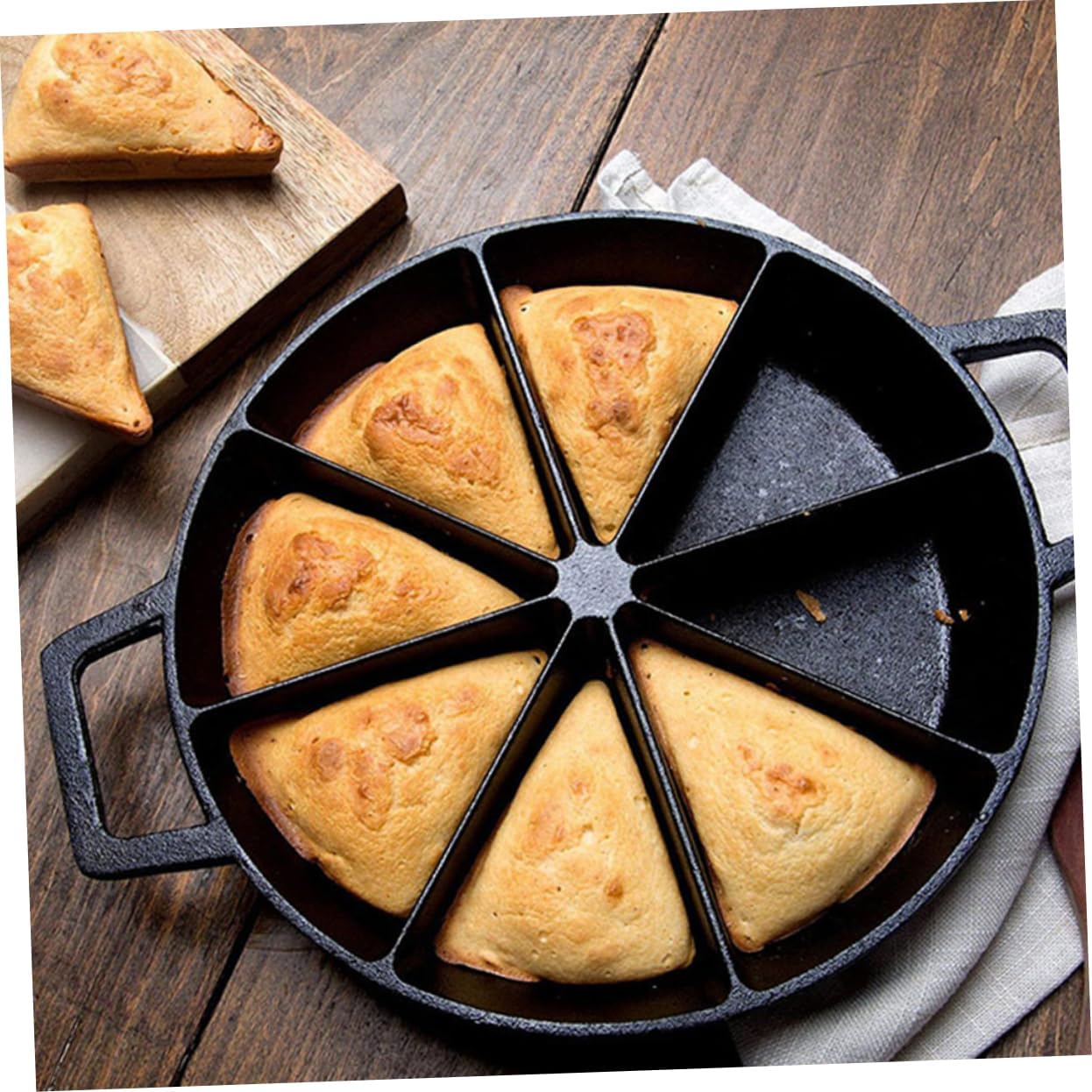 BESTOYARD Cast Iron Bread Baking Tray Griddle Pan Skillet Home Pancake Pan Maximized Cooking Efficiency