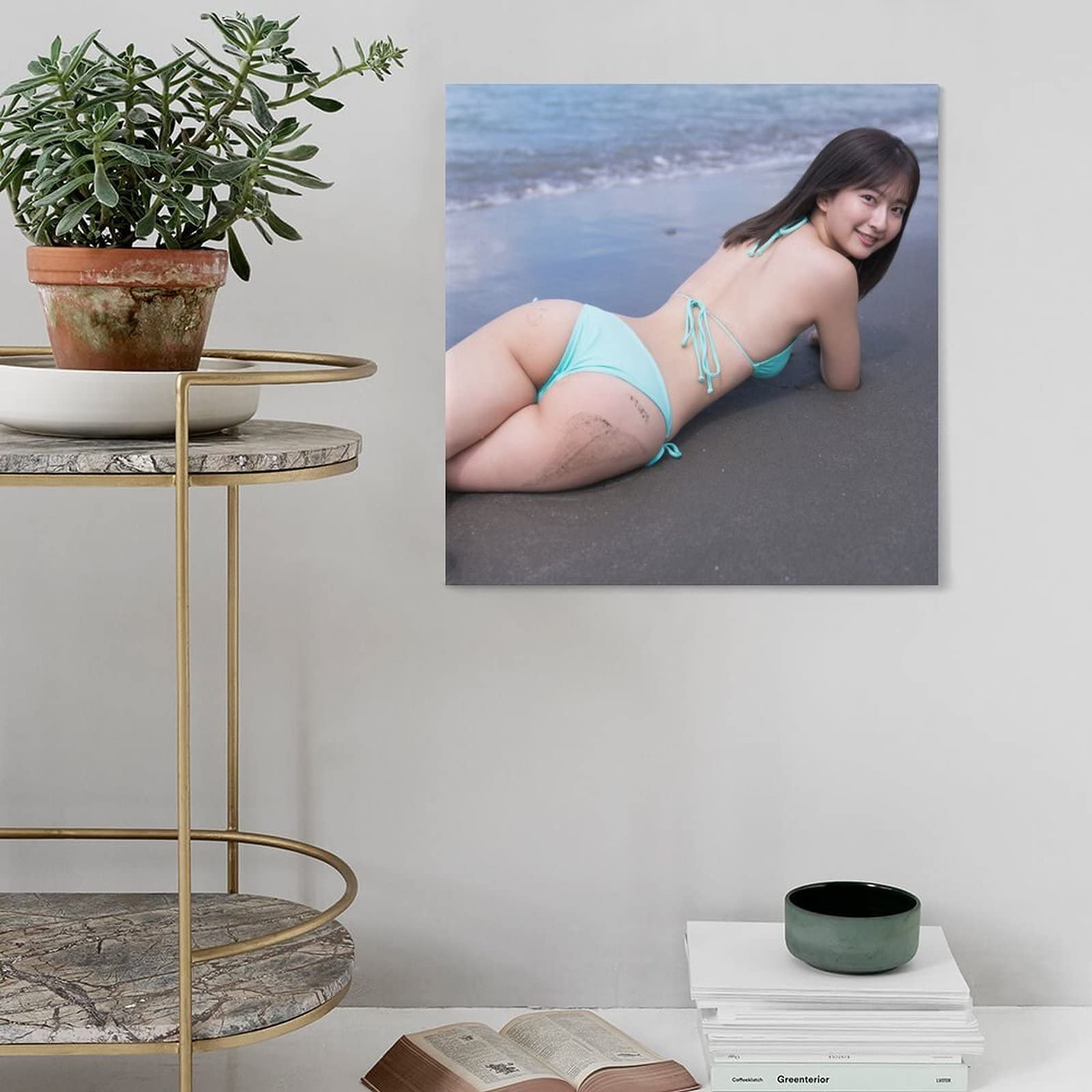 Amazon.co.jp: 壁飾りポスター 斉藤里奈水着セクシー写真 オフィス