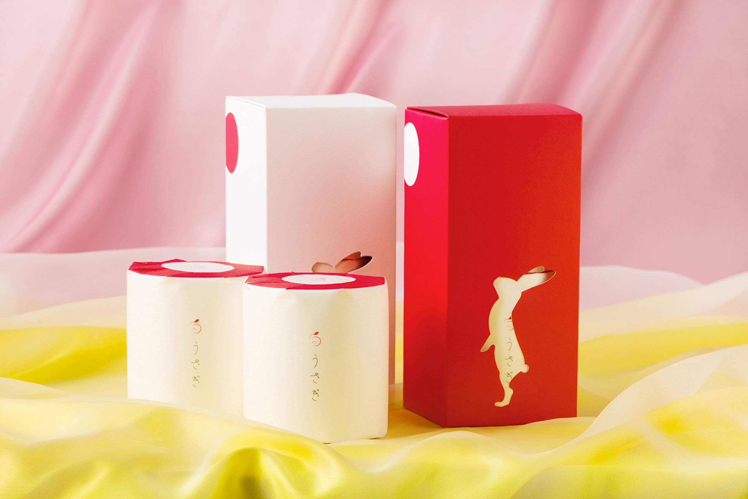 Amazon.co.jp: うさぎ4ロール紅白ギフトボックス 有名芸能人も絶賛