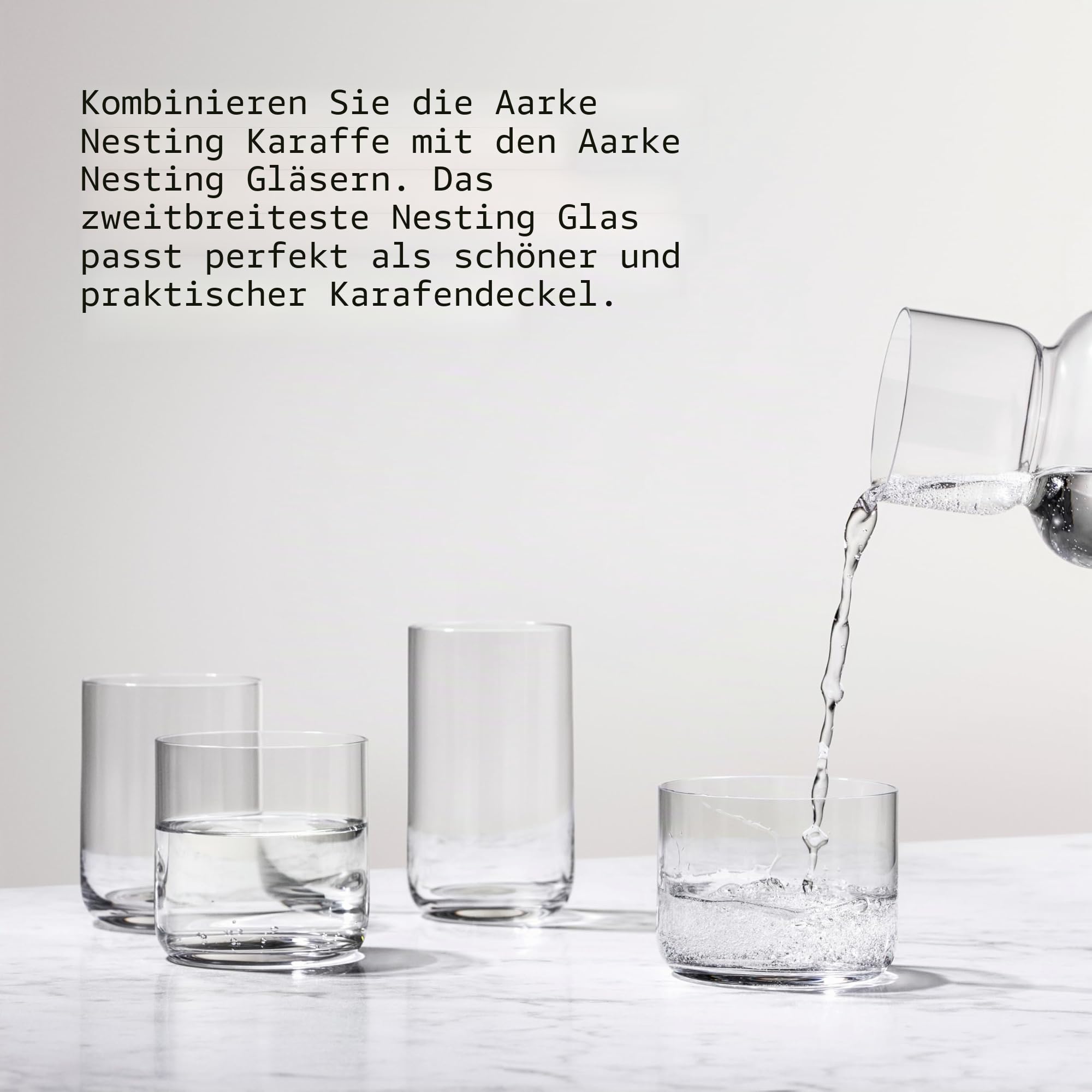 aarke Nesting Carafe, Kristallglaskaraffe (1,1 Liter) + Edelstahl-Barlöffel