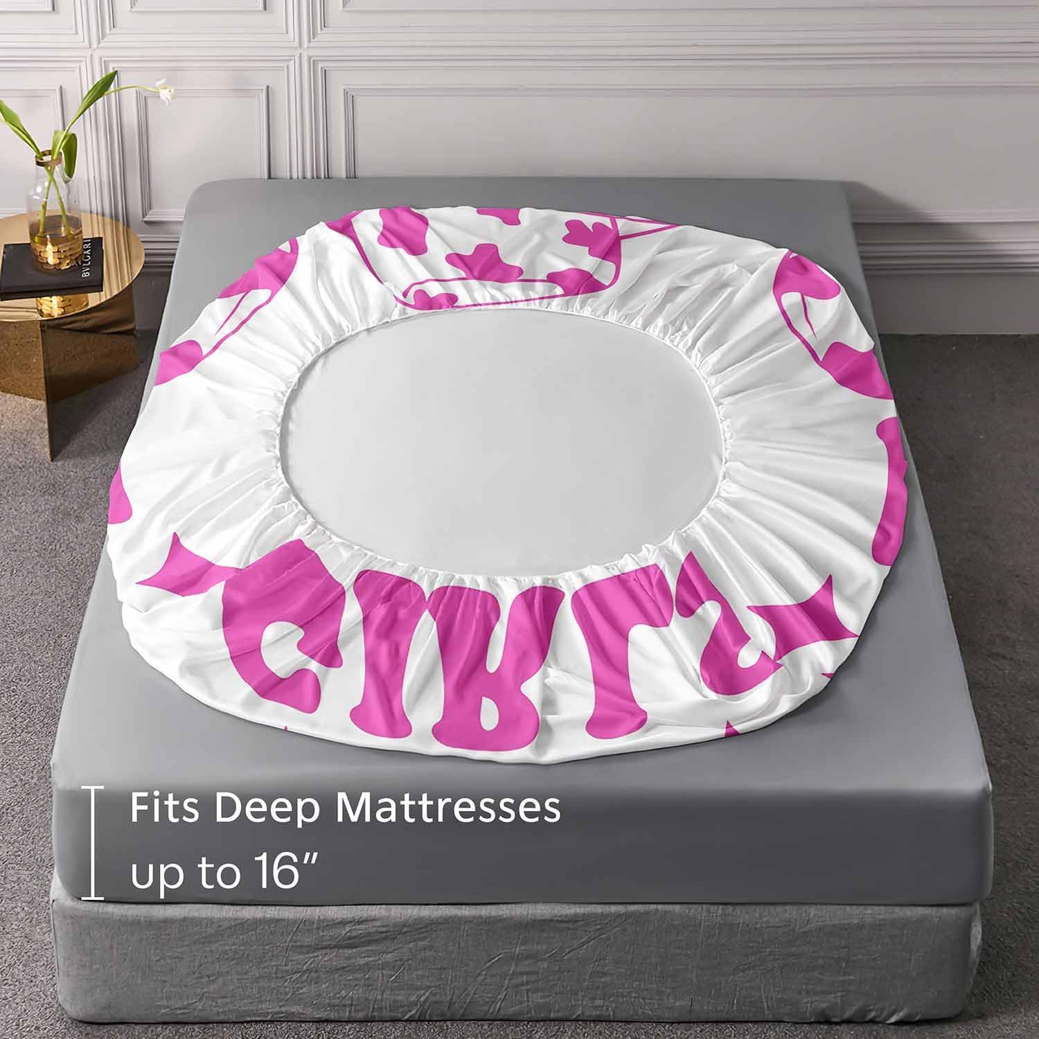 LUVIVIHOME 4PCS Cowgirl Sheets Set, Queen Bed Sheets, White Sheets, 70S Preppy Bedding, Hot Pink Cow Print Cowboy Hat Groovy Aesthetic Bedding Set, 1 Fitted Sheet & 1 Flat Sheet with 2 Pillowcases