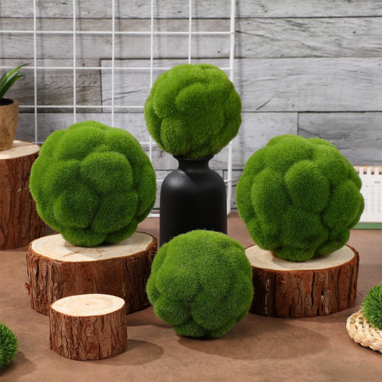 Amosfun 4 Pcs Fake Moss Topiary Ball Artificial Greenery Ball Ornaments for Garden Home Table Vase Decoration 2pcs 3. 9" 2pcs 4. 7"