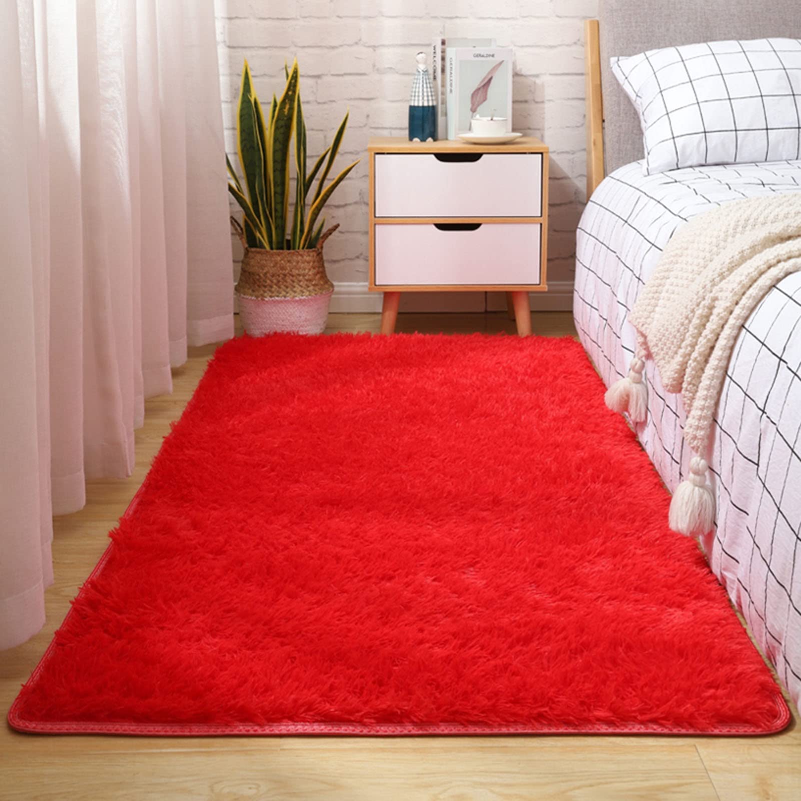 Tapis de jeu en fourrure soyeuse pour isoler les sols froids du salon