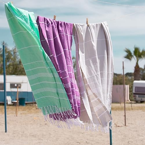 Vista 39 de BAY LAUREL - Toalla de playa turca con bolsa de viaje, grandes, de 39 x 71 pulgadas, de secado rápido, libre de arena y ligera Beige con bolsa roja