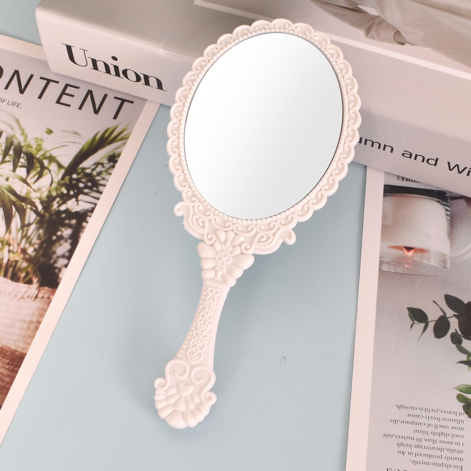 Specchio con Manico,Specchio Portatile Professionale,Specchio Barbiere con Comoda Maniglia,Specchio Cosmetico Forma Rotonda,Sostenibile e Durevole,Perfetto per Radersi o Applicare il Trucco (Bianco)