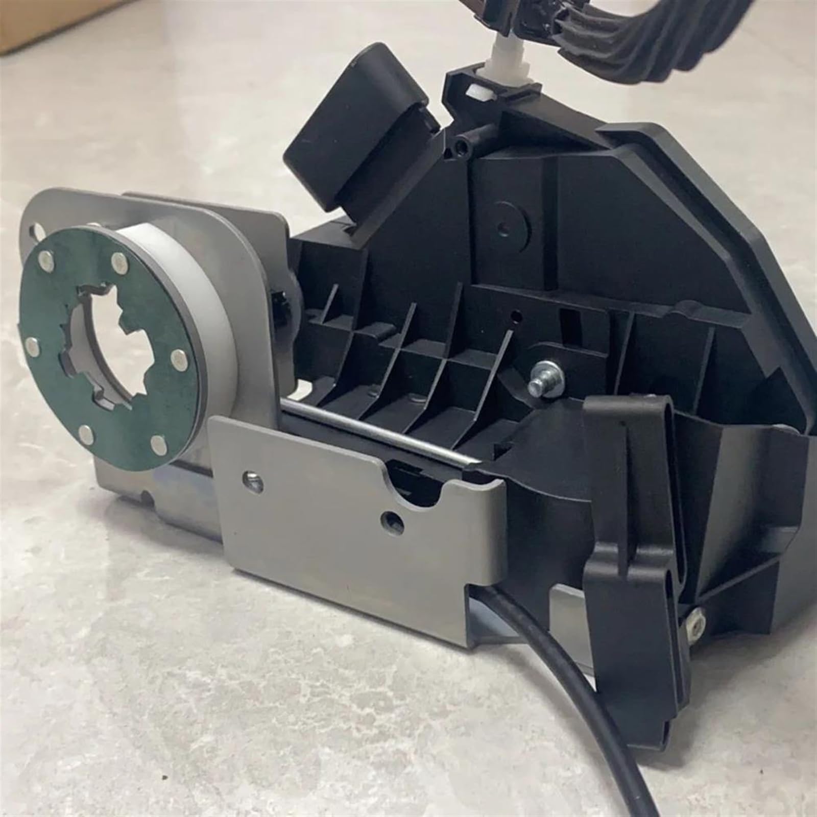 Actuador Cerradura Puerta Mecanismo Bloqueo Puerta Delantera Izquierda Automóvil BK21-V219A65-DK para Ford para Transit para Custom 2012 con Pestillo Cable Cerradura Actuador