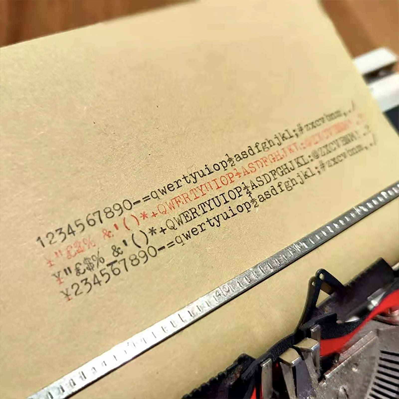 Traditionelle tragbare manuelle Schreibmaschine, mechanische englische Schreibmaschine, mit Koffer zum Tragen, zum Aufzeichnen von Notizen, Briefen, Memoiren