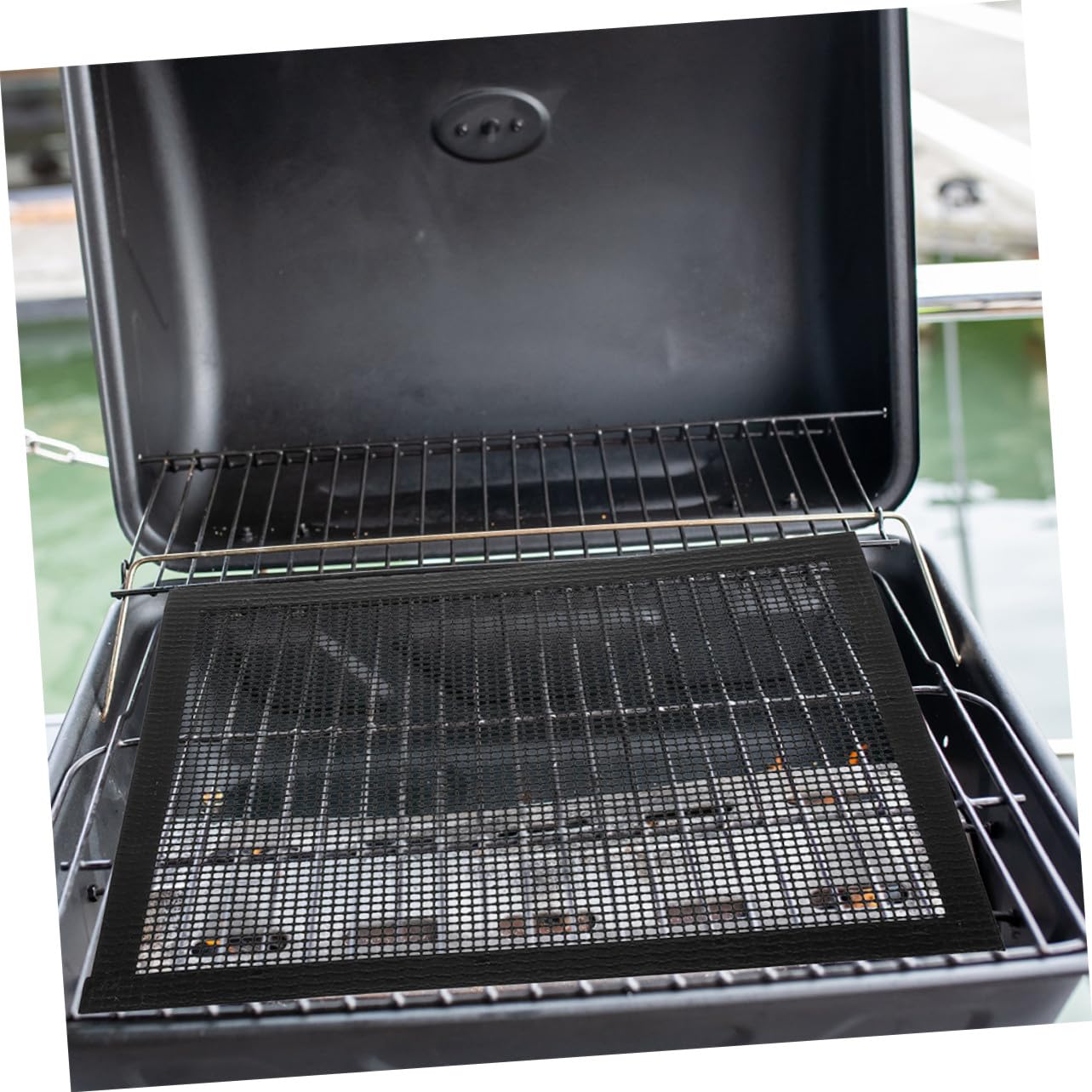 HANABASS 3 Stück BBQ Grillmatten aus Hitzebeständigem Wiederverwendbarem Mesh mit Antihaftbeschichtung Gesundes Grillen für Gas- Elektrogrills Leicht zu Reinigen