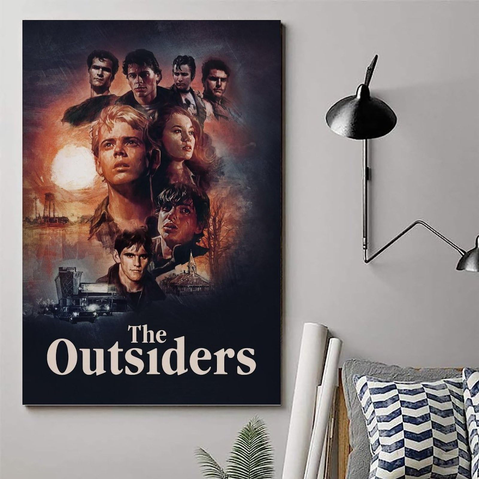 「THEOUTSIDERS」ポスター Amazon.com: The Outsiders Movie Poster 12x18 inch(30cmx46cm