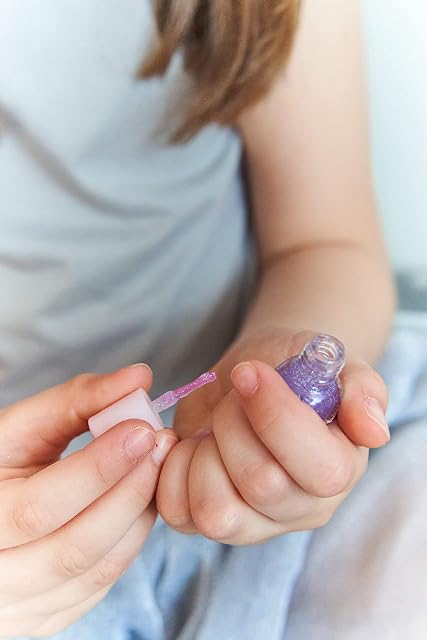 Foto 7 de 8 de INCA. Juego Infantil para niña. Incluye Espejo + Cepillo del Pelo + Antifaz de Princesa + Lip Balm + 2…
