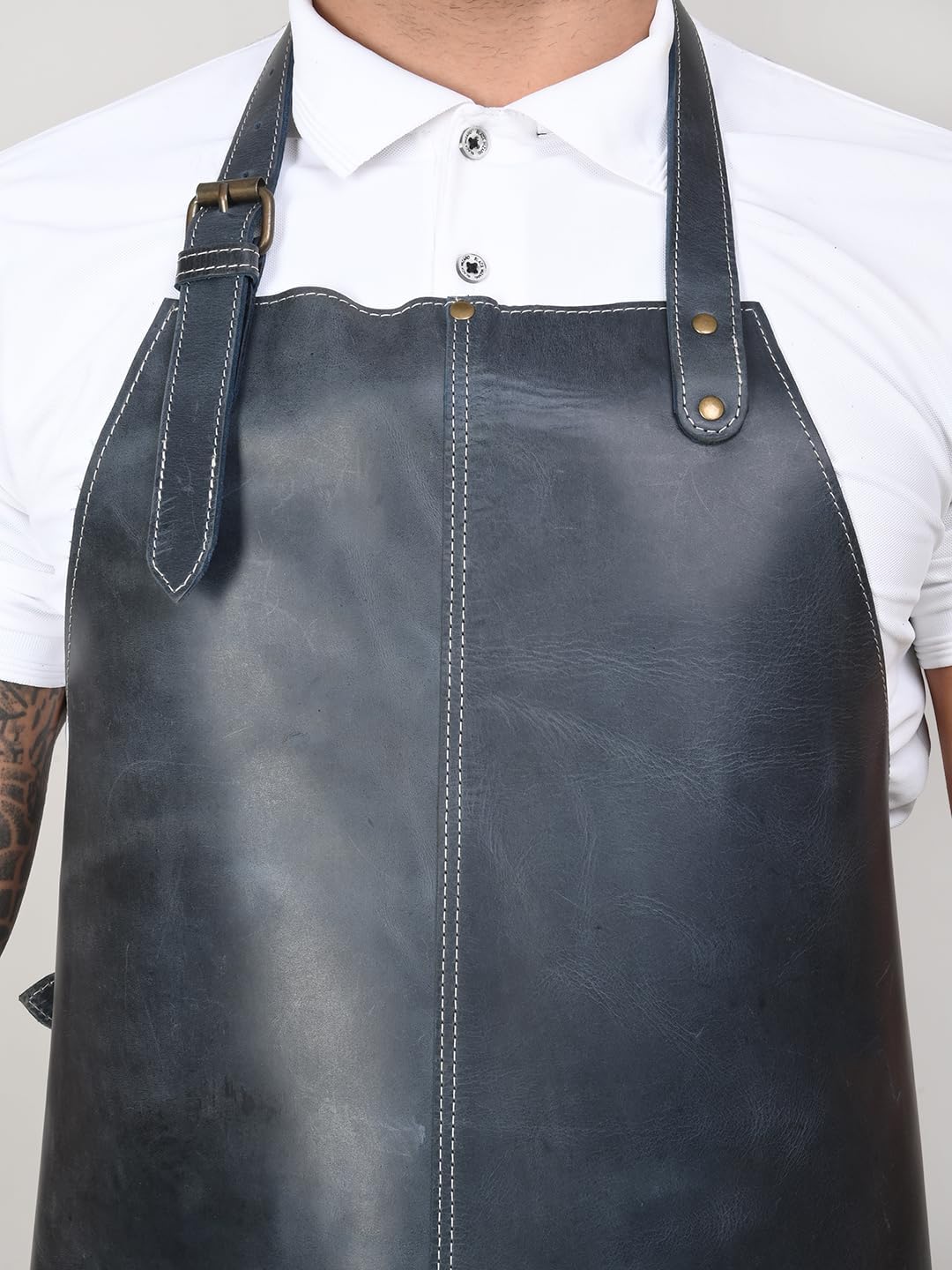 RABADA Leather Apron with Tool Pocket, Heavy Duty Apron, Woodworkers Apron, Mechanics Apron, Blacksmiths Apron, Carpenter Apron, Heat and flame resistance aprons, Adjustable M to 4XL Apron.
