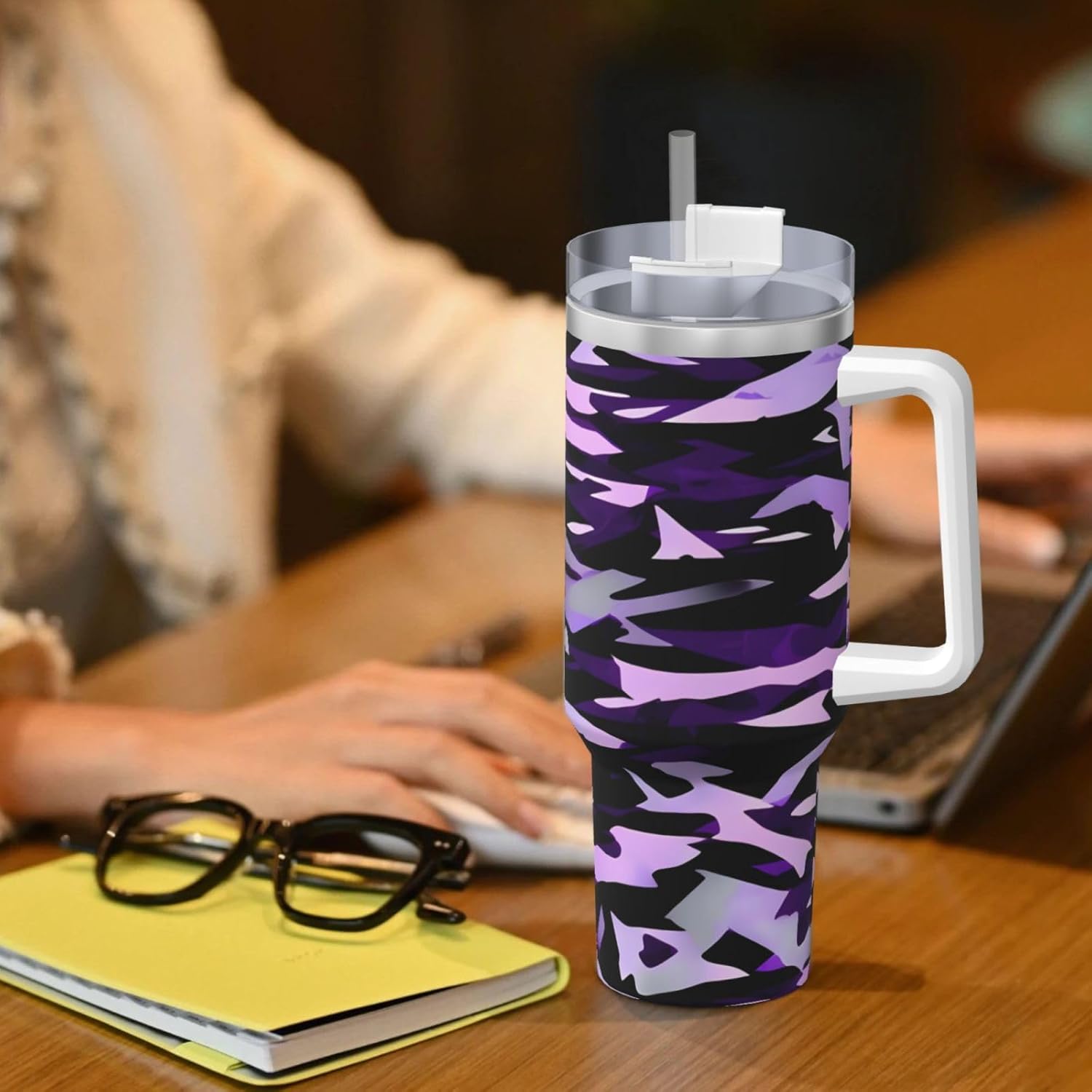 40 OZ American Camouflage Purple Print Ice Bully Cup with Handle Straw Lid Straw,Stainless Steel Tumbler Coffee Cup