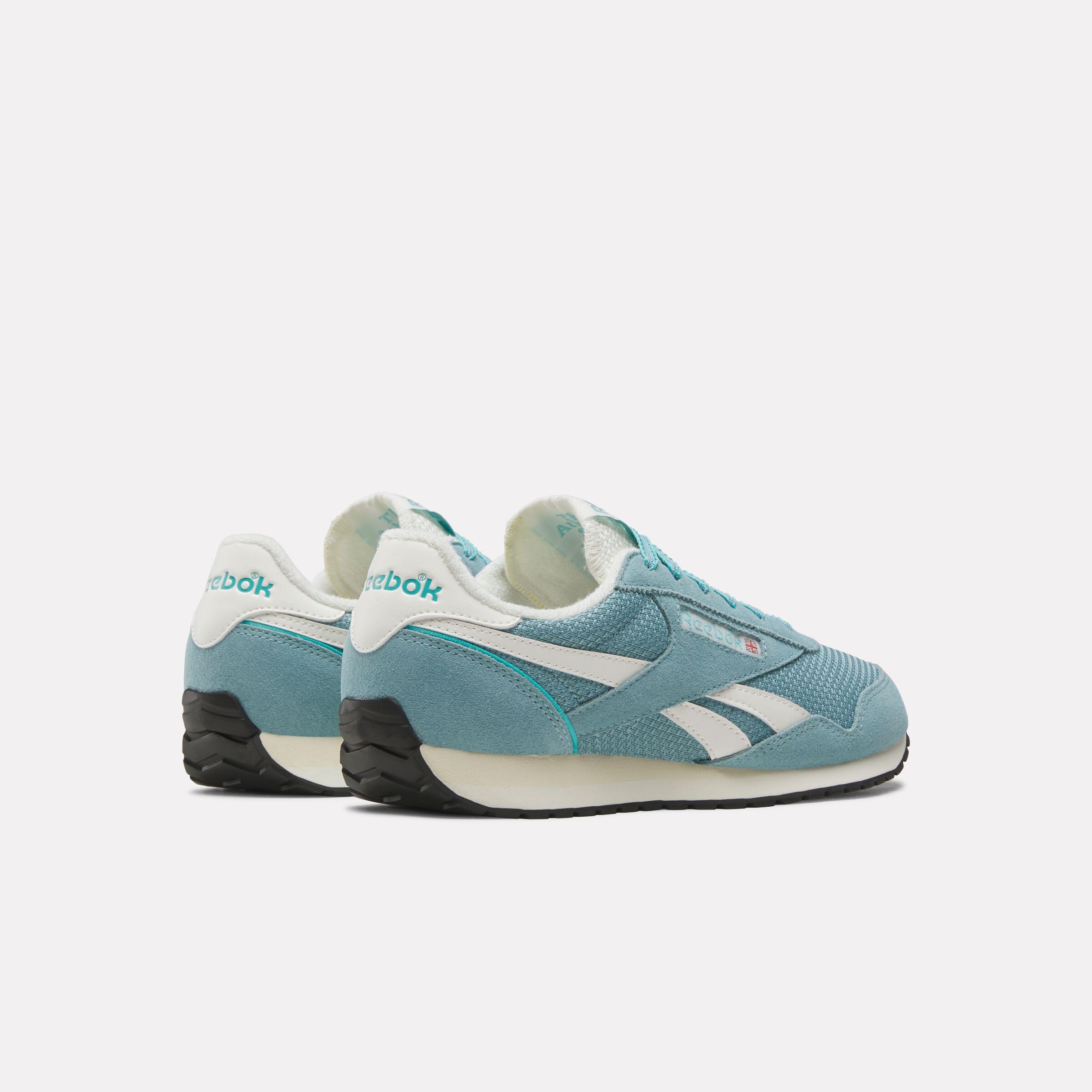 Reebok Classic AZ Damen Retro Sneaker, Leichte Heritage Sportschuhe für Freizeit und Alltag – Ansicht 3