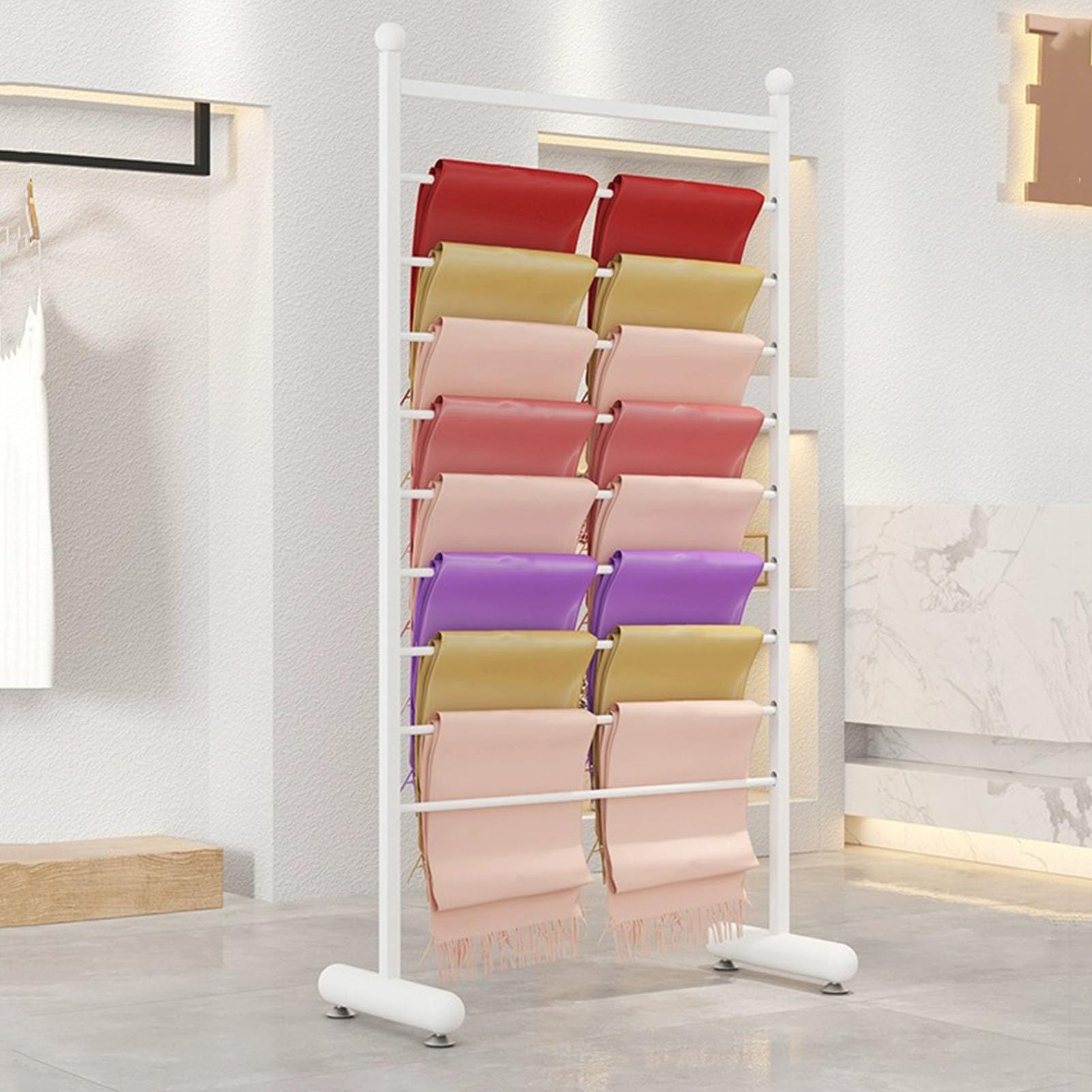 Présentoir à foulards sur pied et rack à cravates pour commerce de vêtement