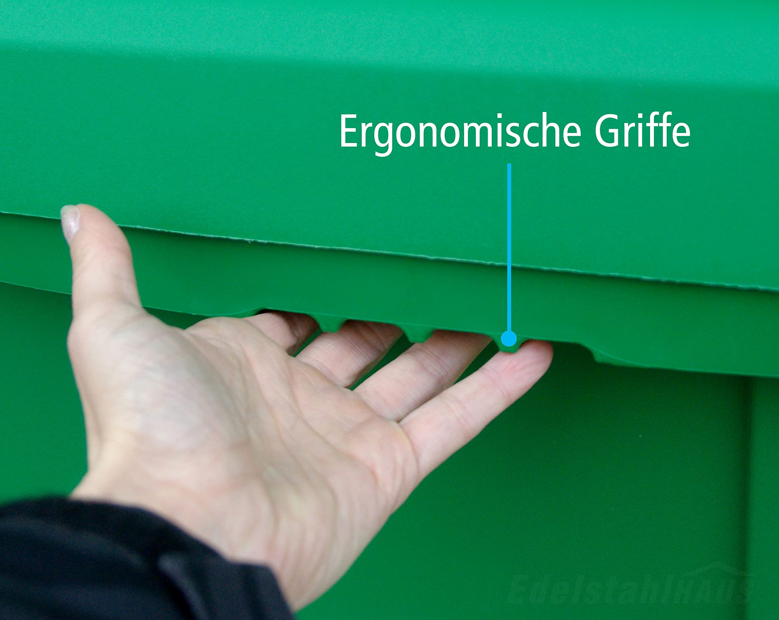 DAKEN Streugutbehälter 108 ltr. Gruen, Streugutbox, Streusalzbox, Sandbox, Lagerbehälter, Pick-up Box, Anhängerbox, Deichselbox, Streukiste, Salzlager, Winterdienst